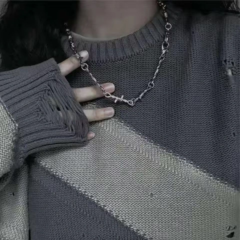 Jewelry Barb Wire Chain Necklace Size ONE SIZE - 2 Thumbnail
