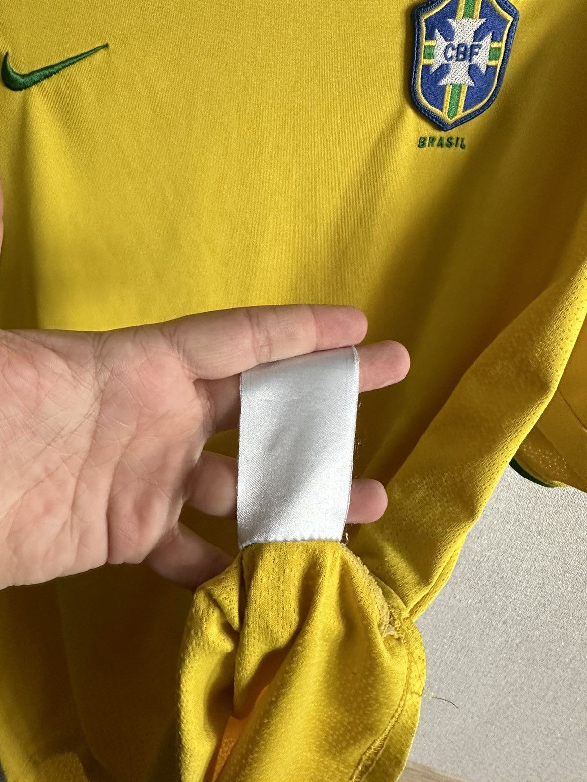 Nike 2000 Nike Brazil Vintage Home Soccer Jersey Size US L / EU 52-54 / 3 - 11 Thumbnail