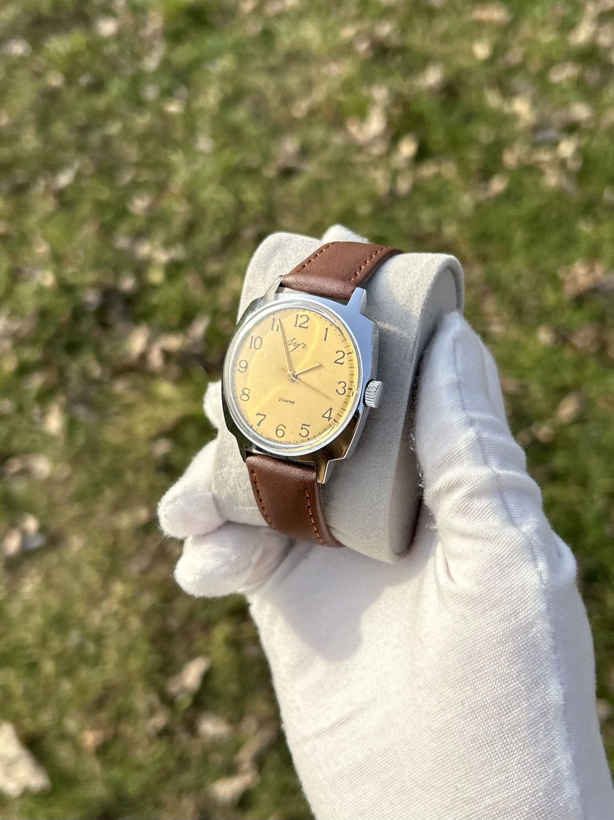 Vintage Vintage Watch Luch Soviet USSR Mechanical Retro 1980s Size ONE SIZE - 5 Thumbnail
