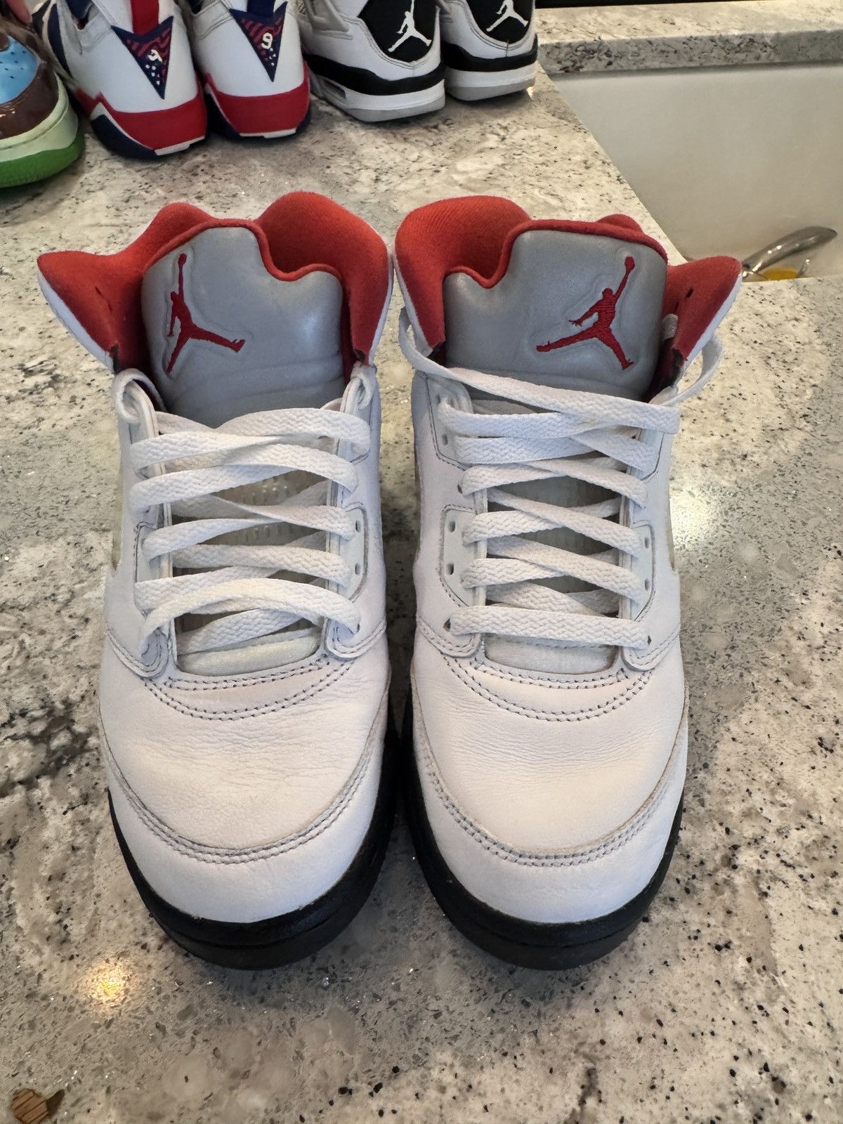 Jordan Brand Air Jordan 5 GS White Fire Red 2020 - Size 5.5Y Size US 5.5 / EU 38 - 4 Thumbnail