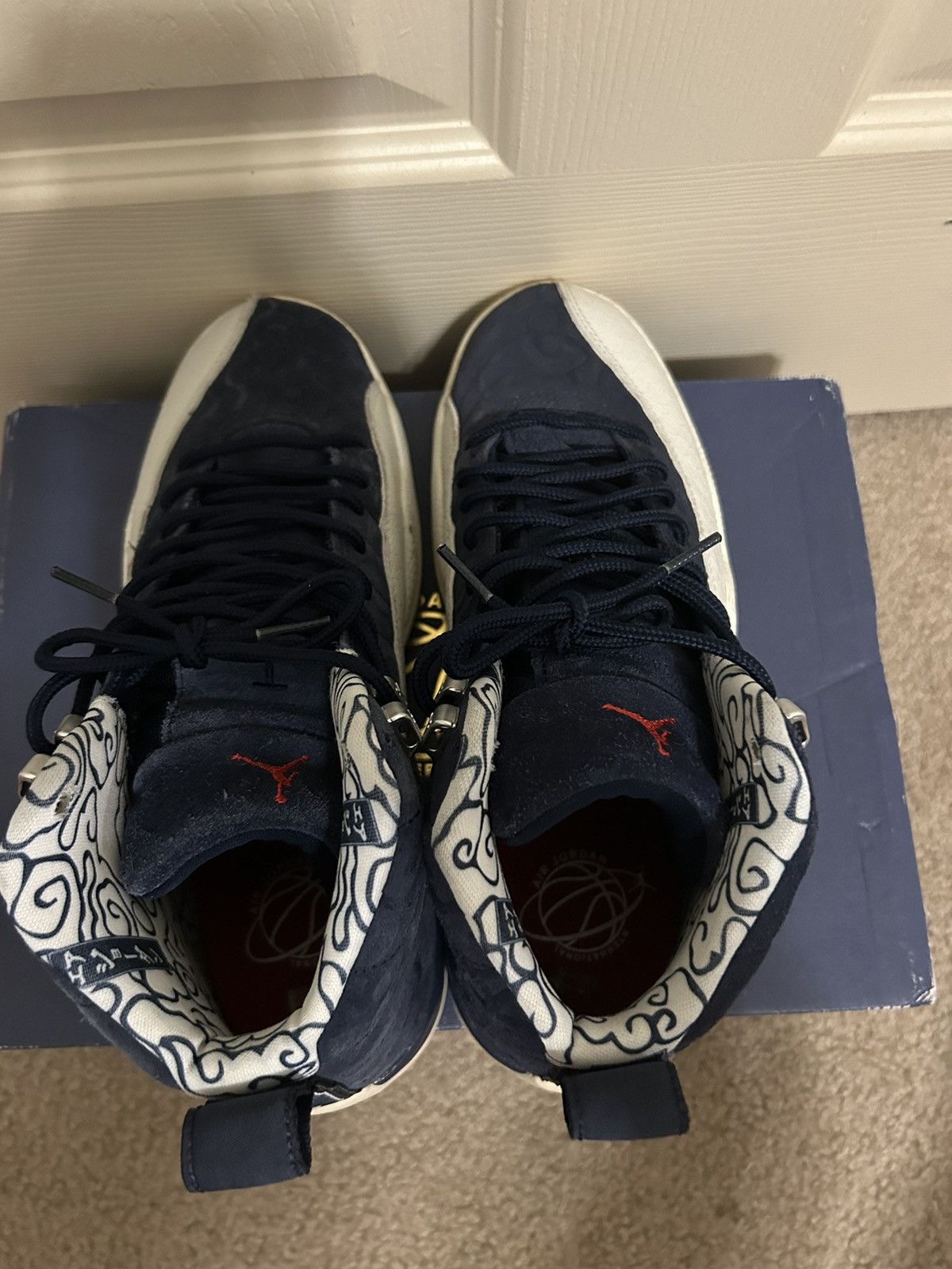 Jordan Brand Jordan 12 international flight Size US 8.5 / EU 41-42 - 4 Thumbnail