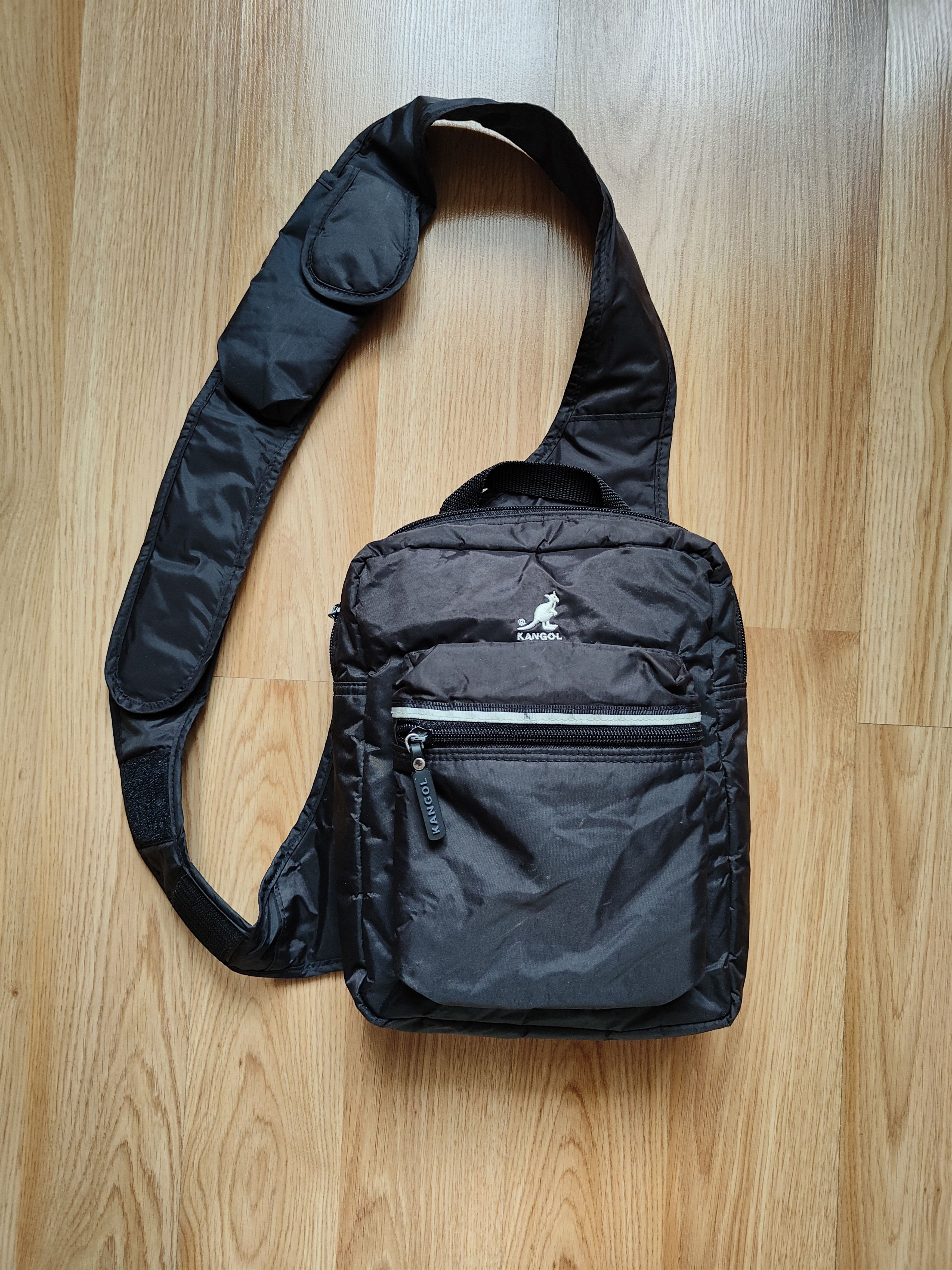 Kangol Vintage Kangol Sling Bag Messenger Nylon Shoulder Bag Size ONE SIZE - 2 Thumbnail