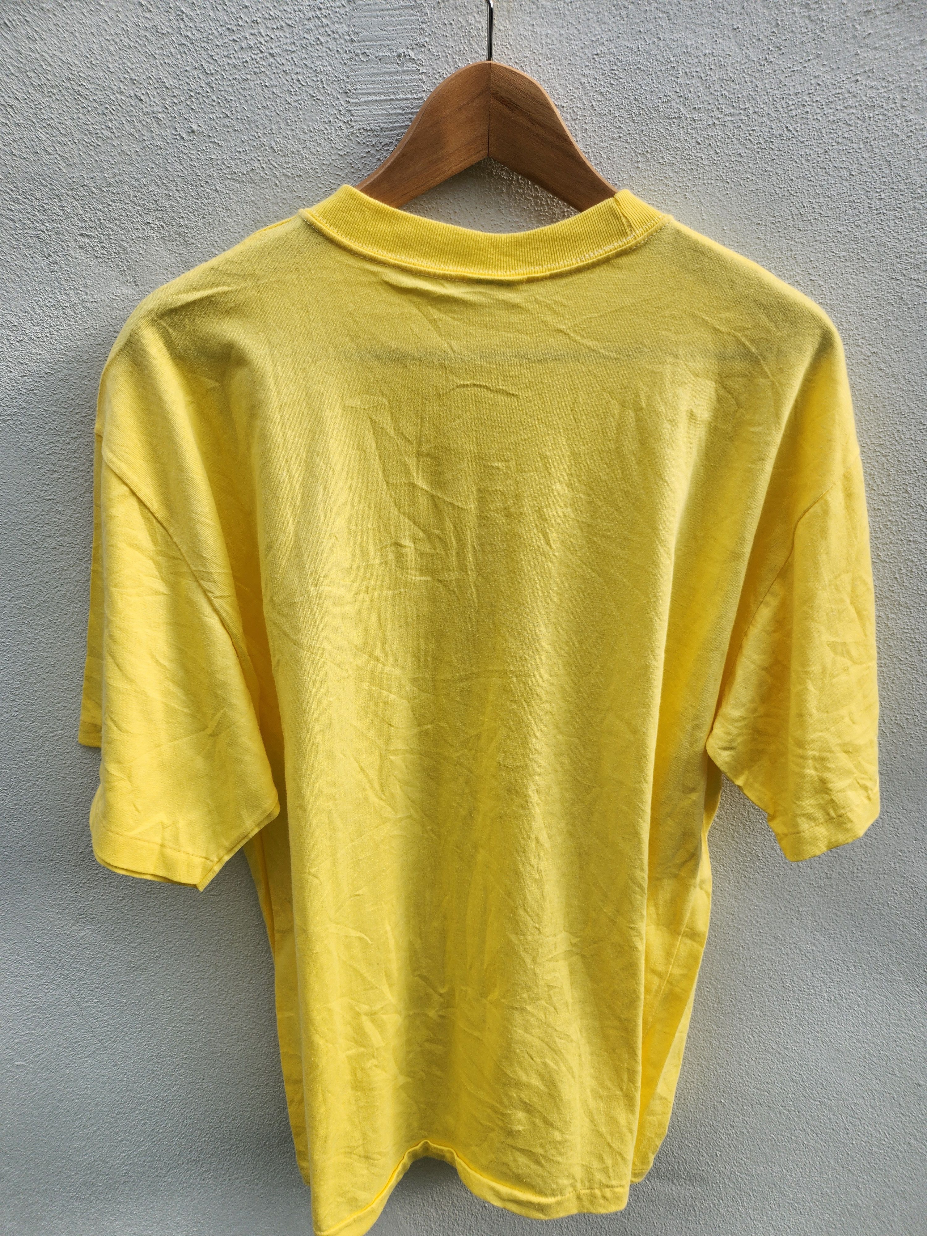 Vintage 💥CHANEL BOUTIQUE Souvenir T-Shirts Size US L / EU 52-54 / 3 - 8 Thumbnail