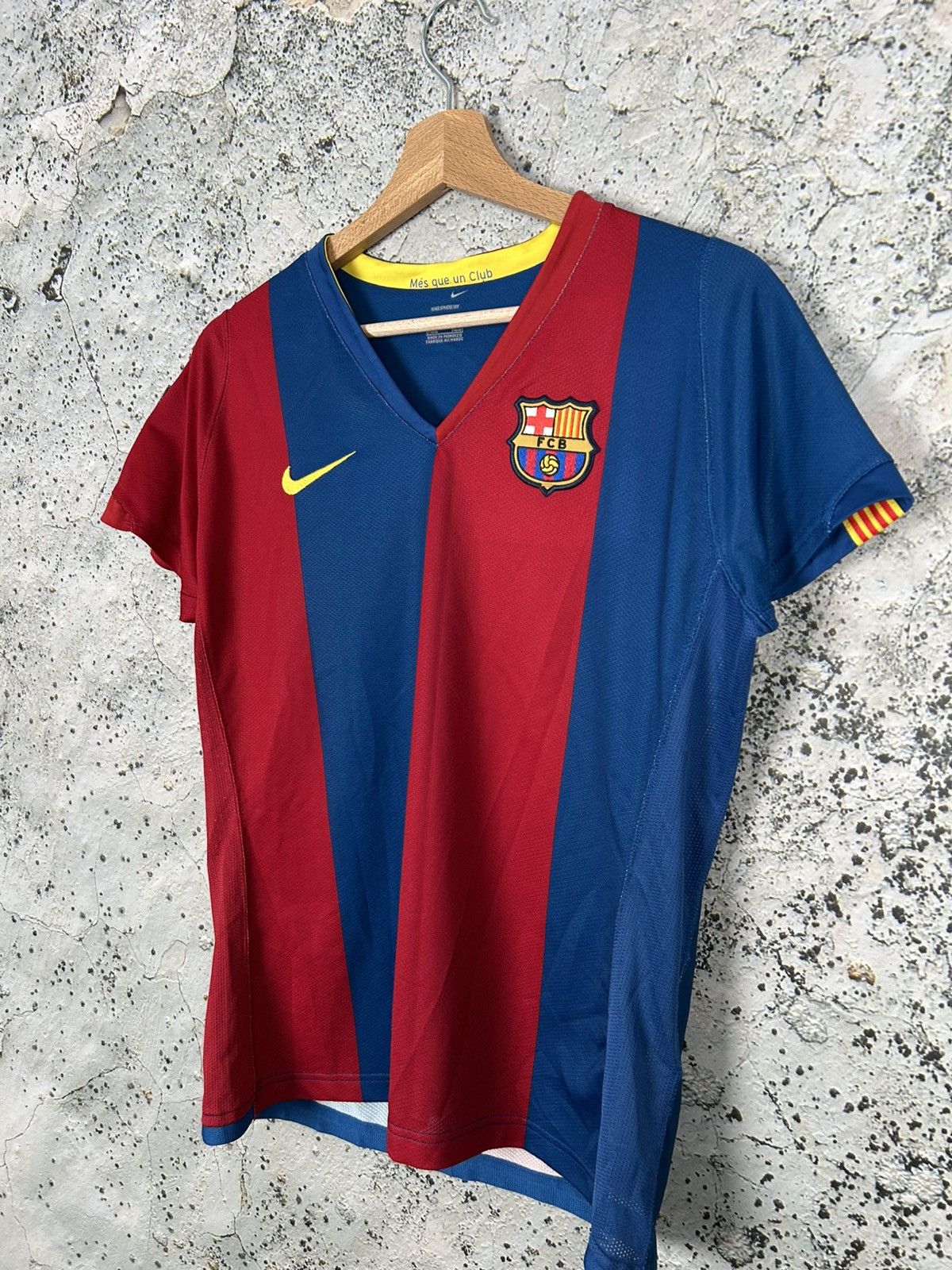 Nike Vintage Nike FC Barcelona Soccer Jersey Football Sport Rare Size US L / EU 52-54 / 3 - 2 Thumbnail
