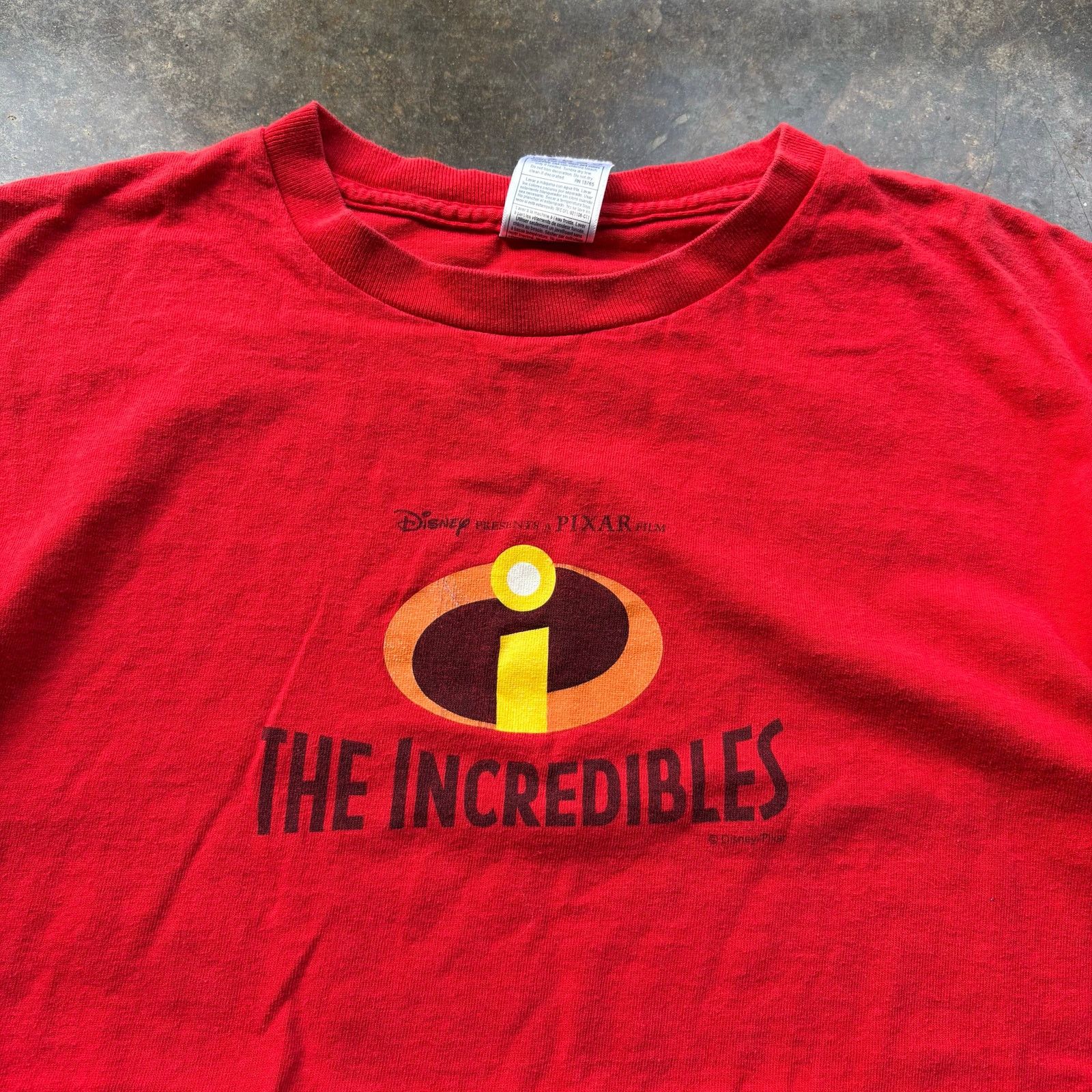 Vintage Vintage The Incredibles Movie Promo T-shirt Size US L / EU 52-54 / 3 - 2 Thumbnail