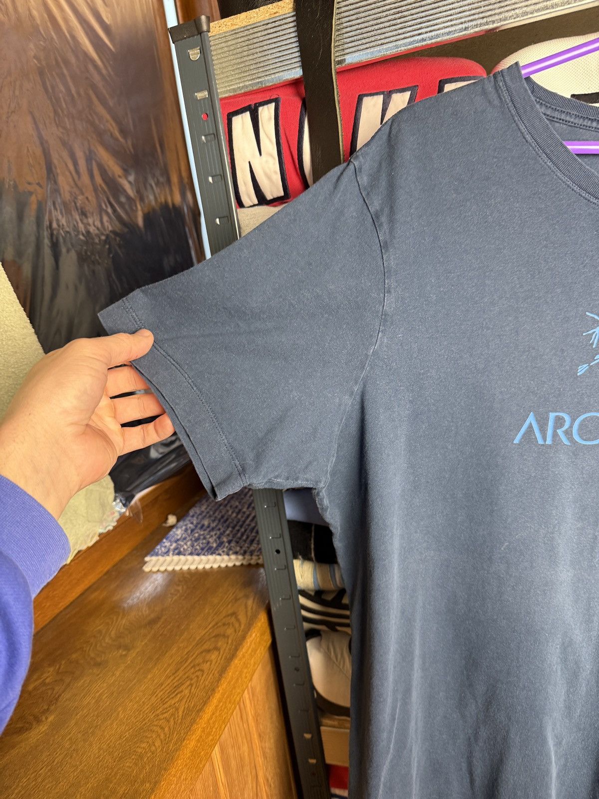 Arc'teryx Arcteryx Tee Shirt Distress Size L Size US L / EU 52-54 / 3 - 4 Thumbnail