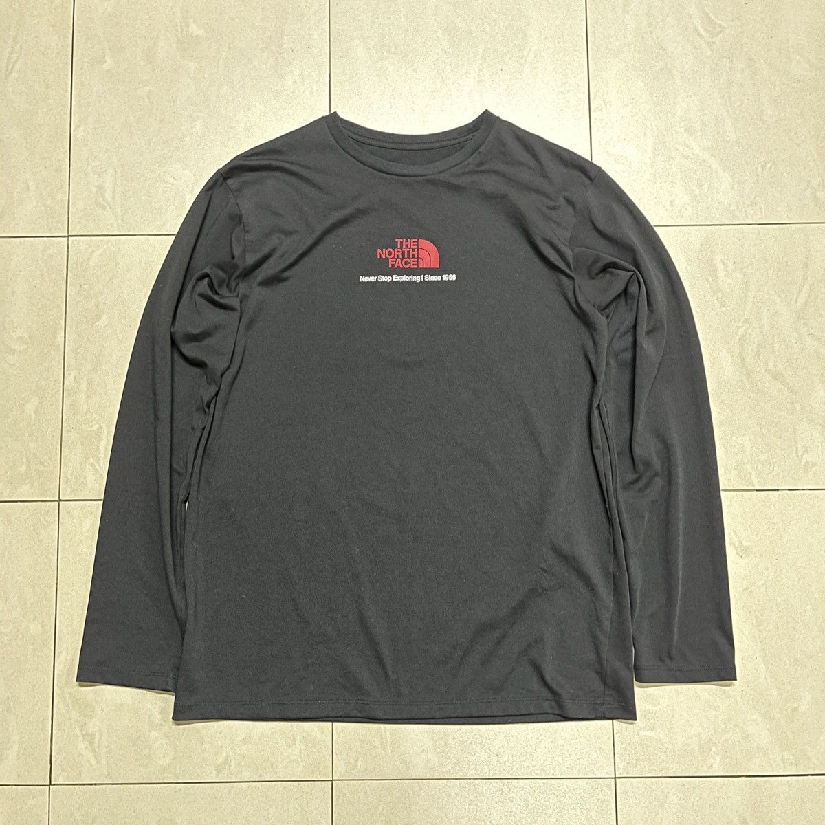The North Face × Vintage Vintage The North Face Graphic Longsleeve T Shirt Size US S / EU 44-46 / 1 - 5 Thumbnail