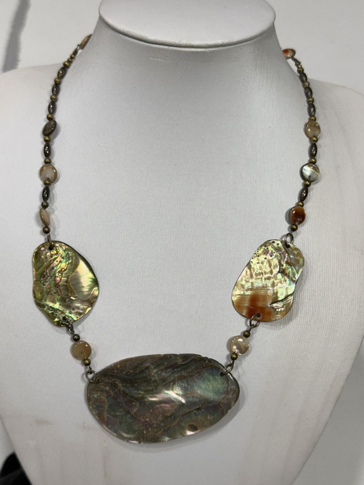 Vintage Vintage freshwater abalone Necklace Size ONE SIZE - 1 Thumbnail
