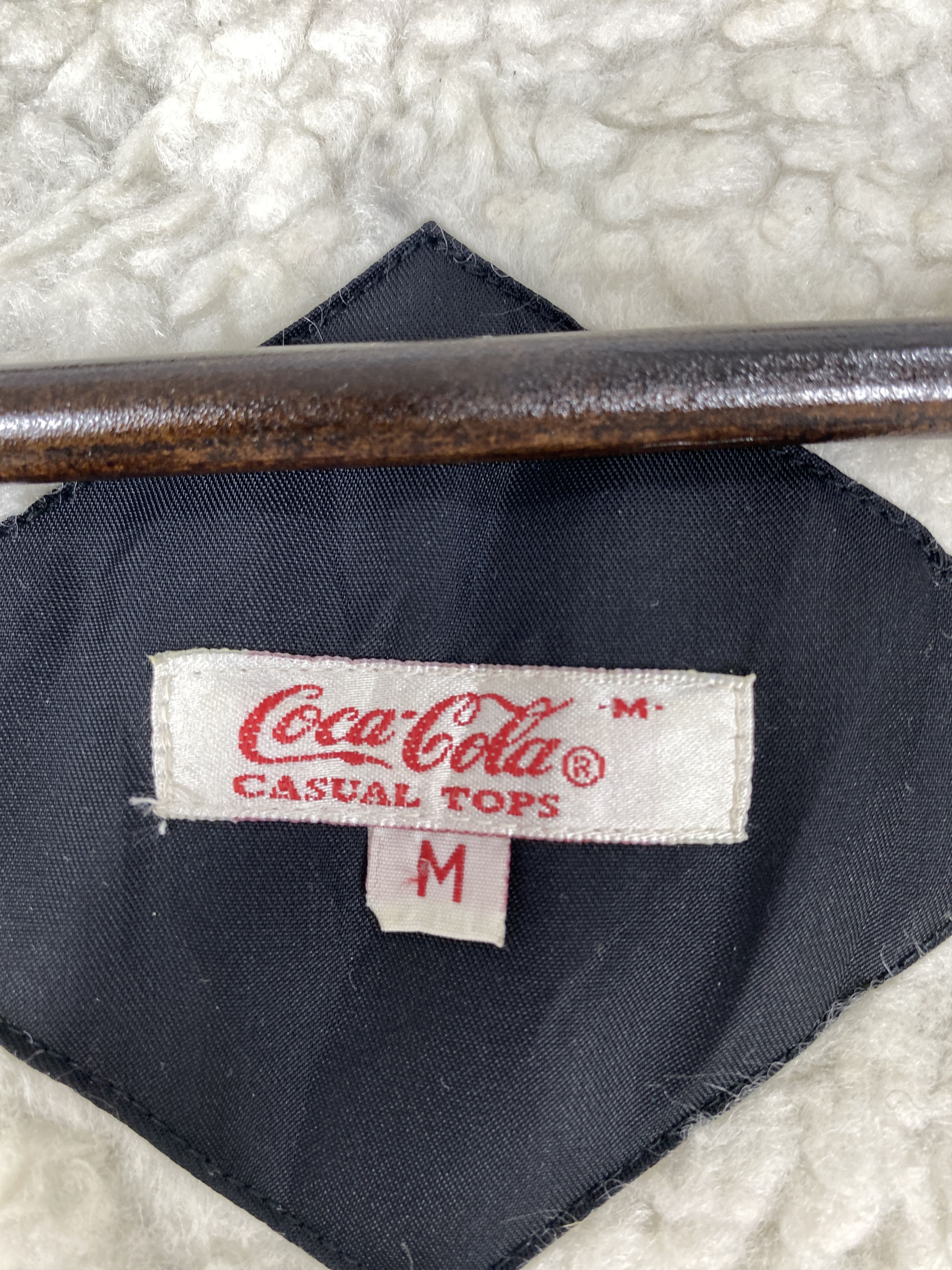 Coca Cola Vintage Coco Cola Hoodie Sherpa Lining Long Jacket J2097 Size US S / EU 44-46 / 1 - 12 Thumbnail