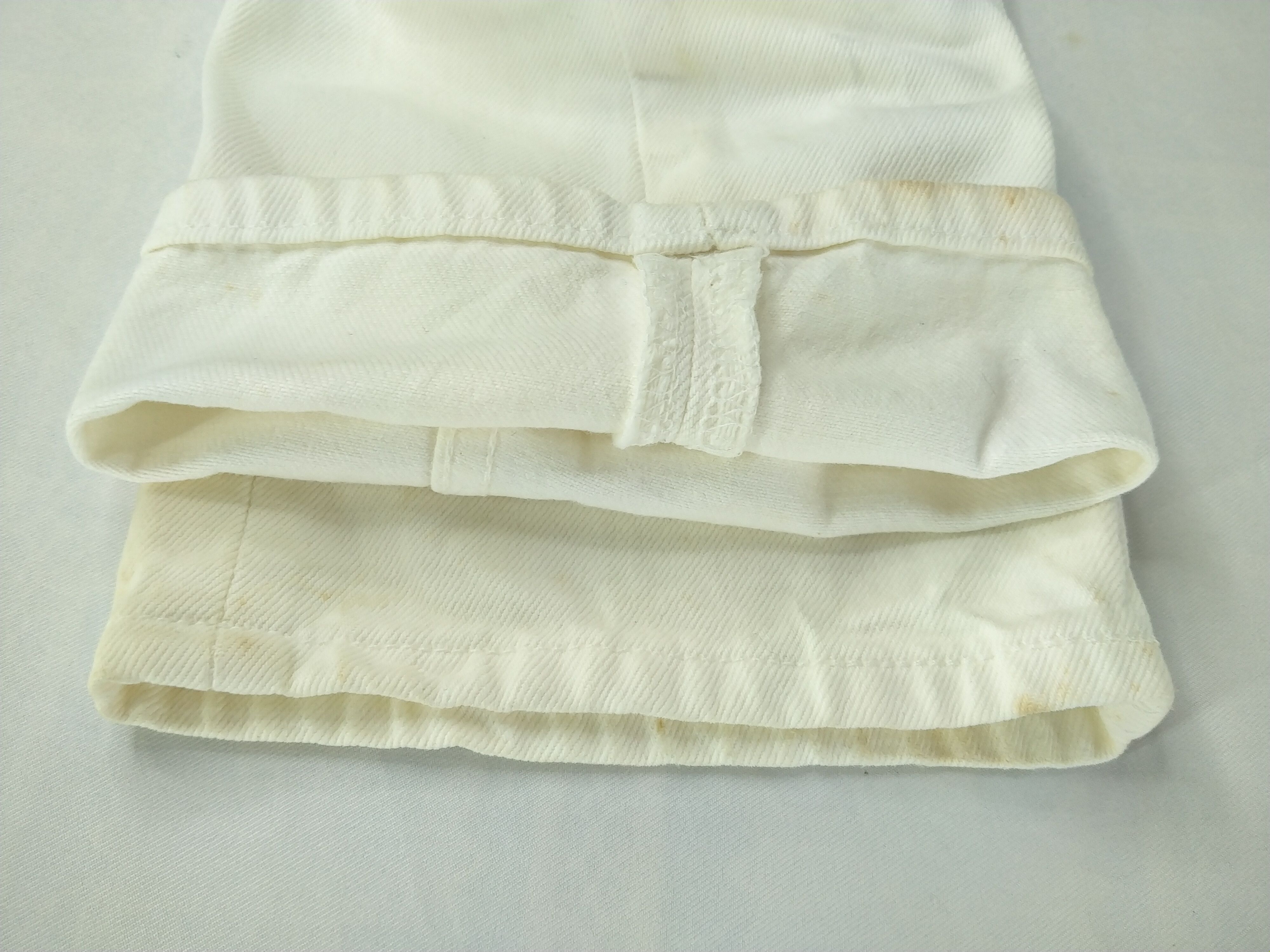 Levi's 90s White Vintage Levi's 501 Denim 27x31.5 -JN427 Size US 27 - 10 Thumbnail