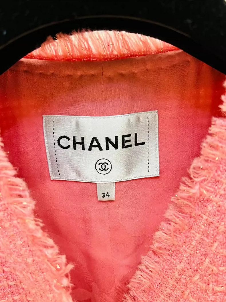 Chanel Chanel Four bags of watermelon red coats Size XXS / US 00 / IT 34 - 5 Thumbnail