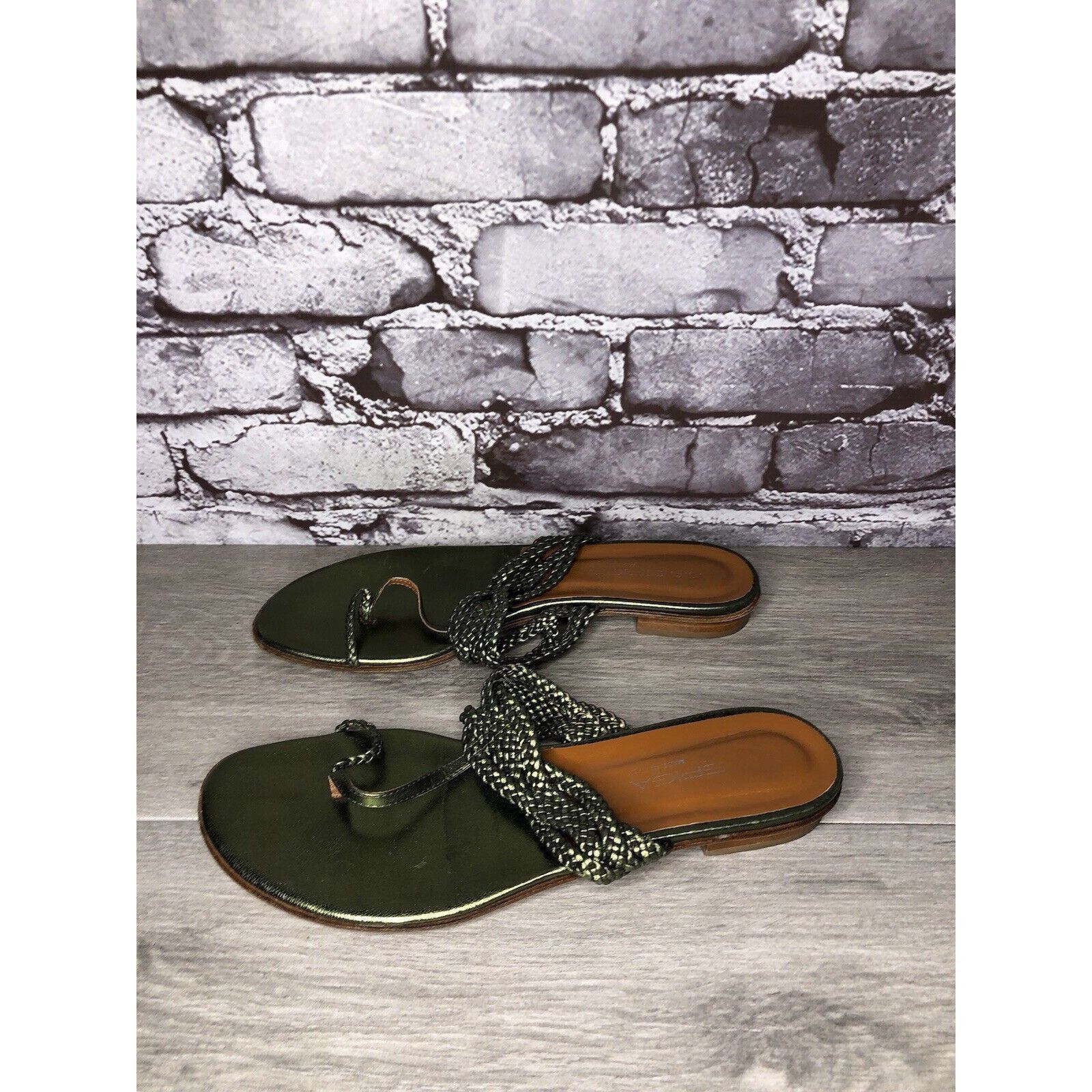 Other Via Spiga Metallic Green Leather Braided Flats Sandals Women Size US 8.5 / IT 38.5 - 1 Thumbnail