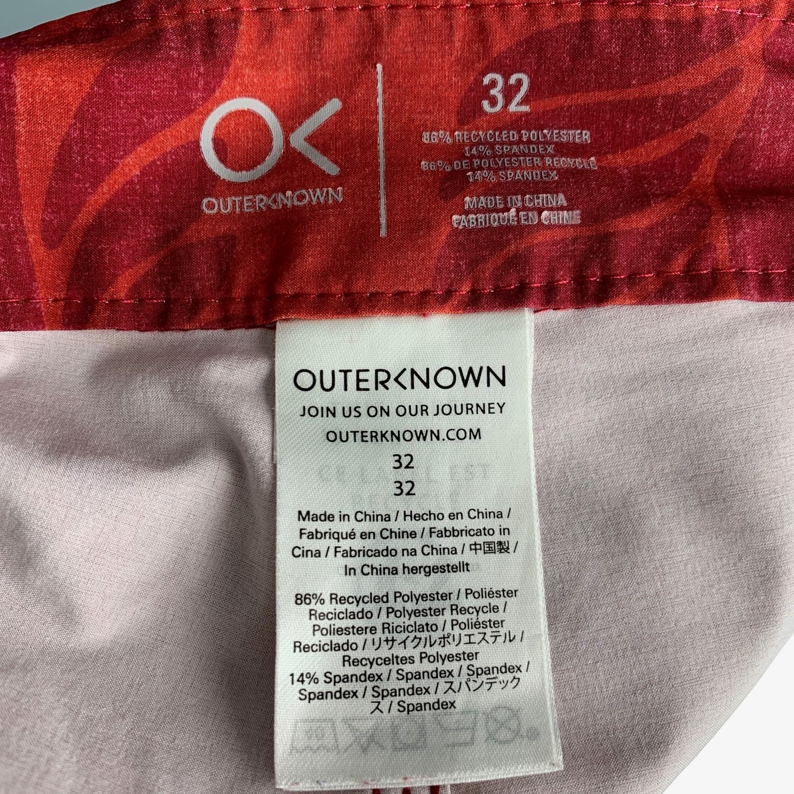 Other OUTTER ORIGINAL 32 Red Floral Polyamide Blend Swim Trunks Size US 32 / EU 48 - 3 Thumbnail