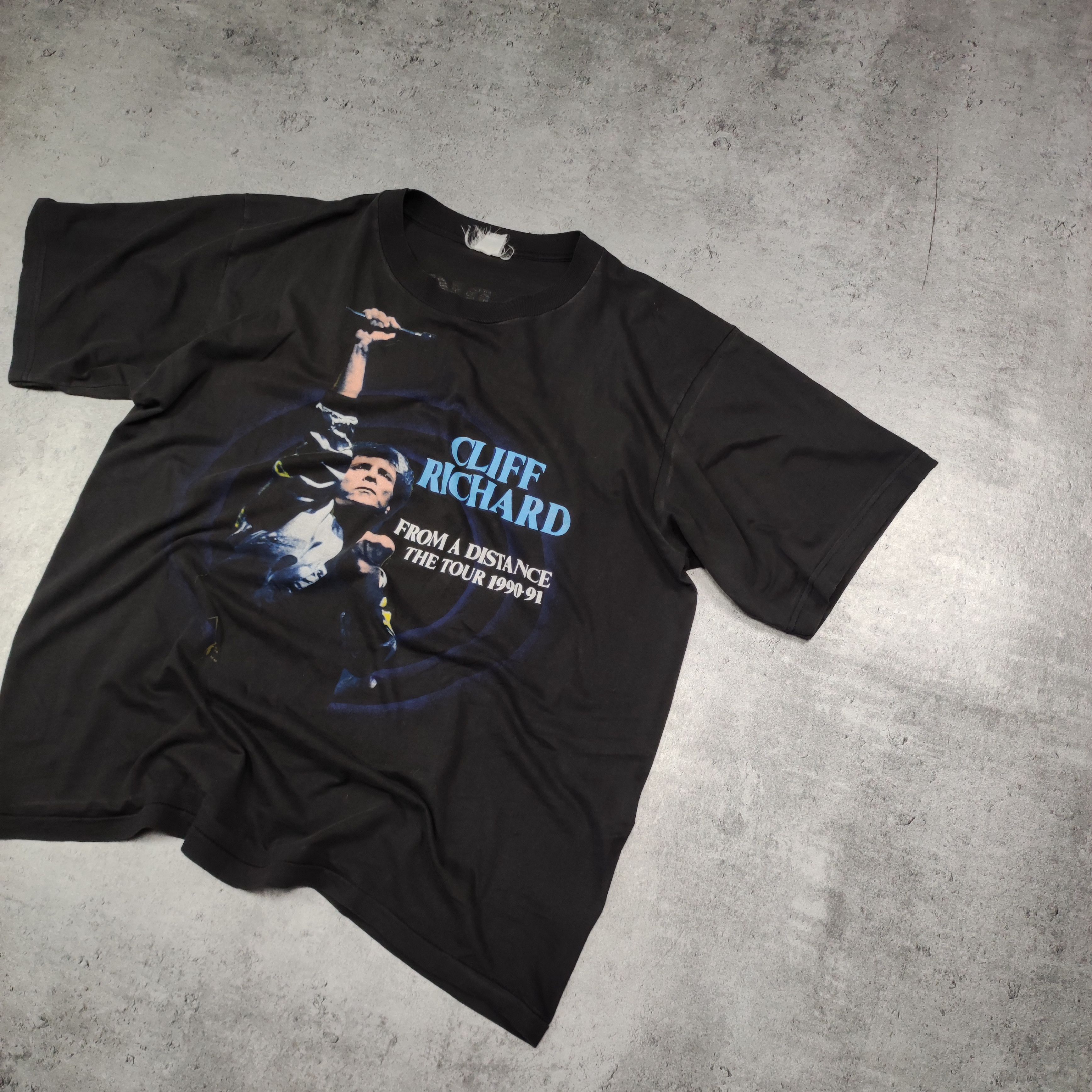 Band Tees × Vintage RARE Vintage 1991 Cliff Richards Merch Tour Promo Tee Size US L / EU 52-54 / 3 - 2 Thumbnail