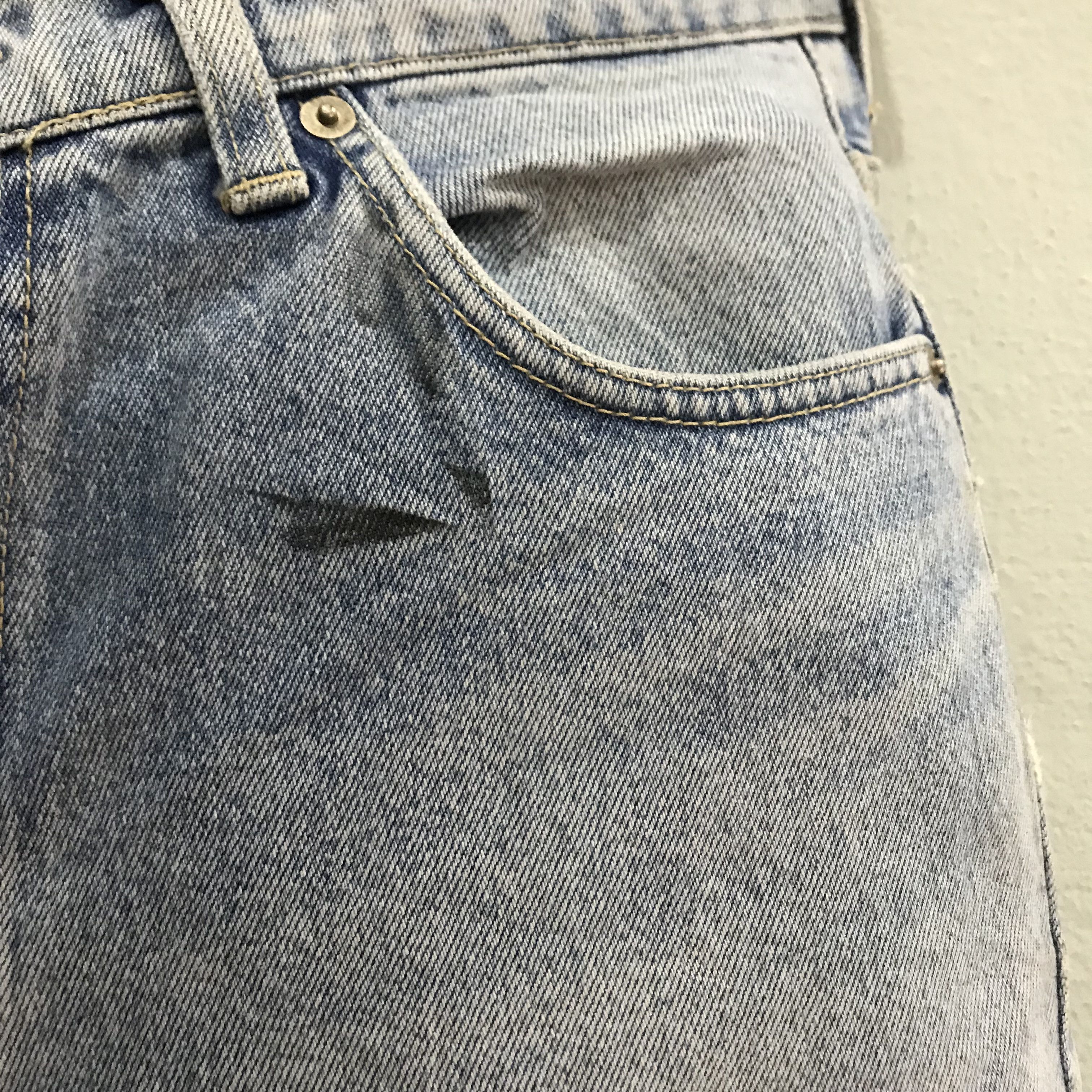 Wrangler Vintage Wrangler Light Wash High Waist Straight Leg Size US 31 - 9 Thumbnail