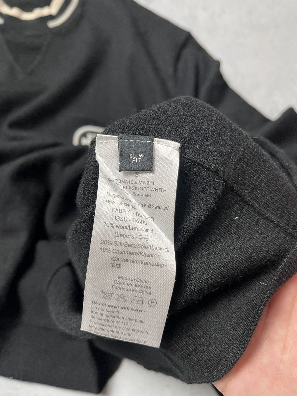 Neil Barrett VERY RARE NEIL BARRETT SS20 WOOL SWEATER Size US S / EU 44-46 / 1 - 4 Thumbnail