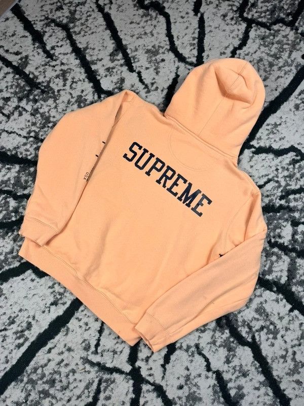 Champion Champion x Supreme Orange Peach Logo Hoodie M Size US M / EU 48-50 / 2 - 6 Thumbnail
