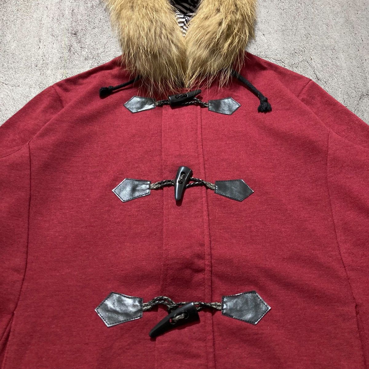 Japanese Brand 2000s Sematic Design Duffle Ziphoodie Fur Red Maroon Lgb Size US M / EU 48-50 / 2 - 7 Thumbnail