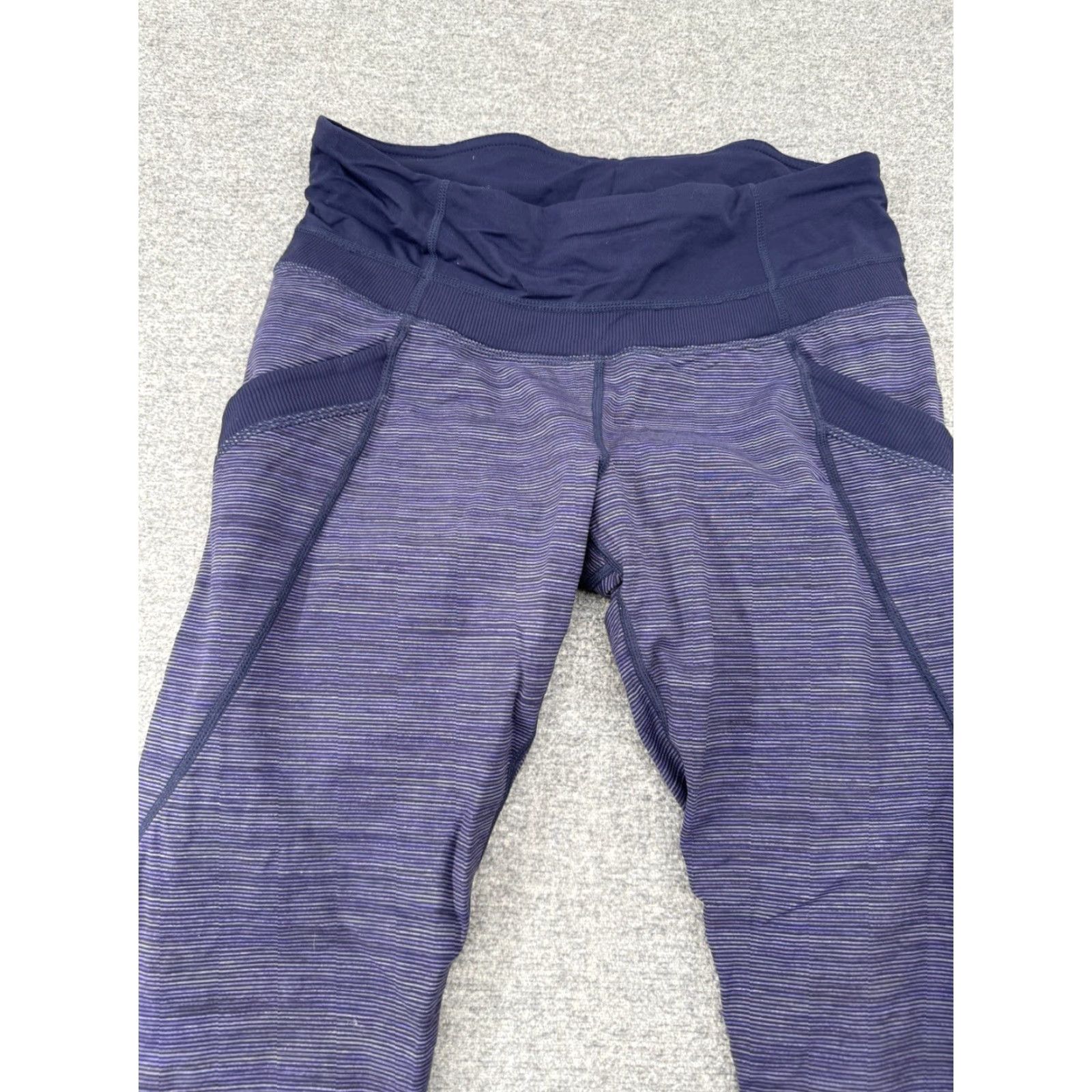 Lululemon Lululemon Leggings Chase Me Crop Size 6 Purple Blue 18” Striped Womens Size 28" / US 6 / IT 42 - 3 Thumbnail