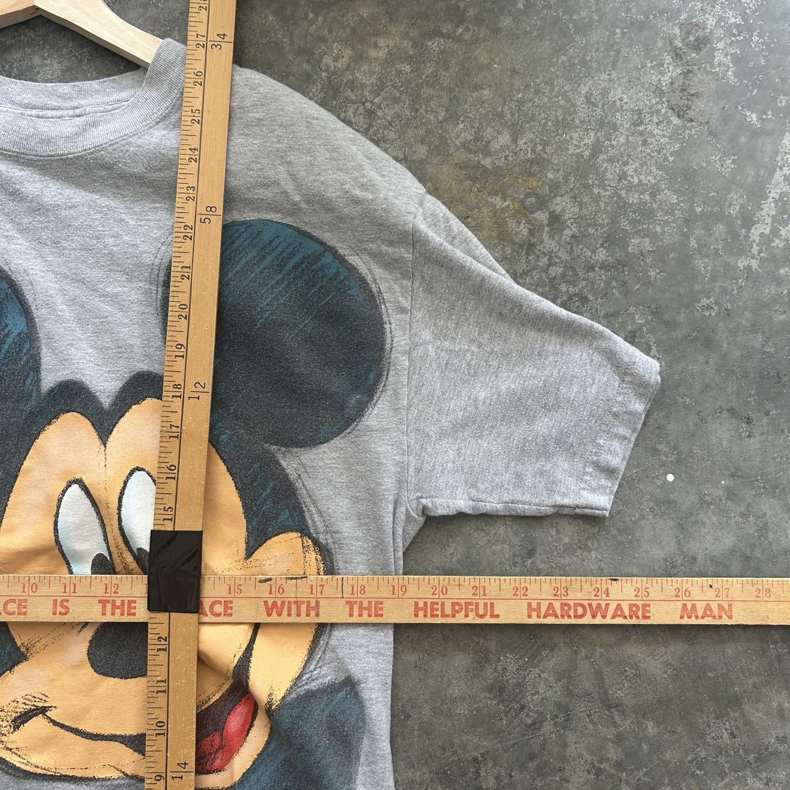 Disney 2000’s Disneyland Mickey Mouse Tshirt Men’s Large Big Head C Size US L / EU 52-54 / 3 - 6 Thumbnail