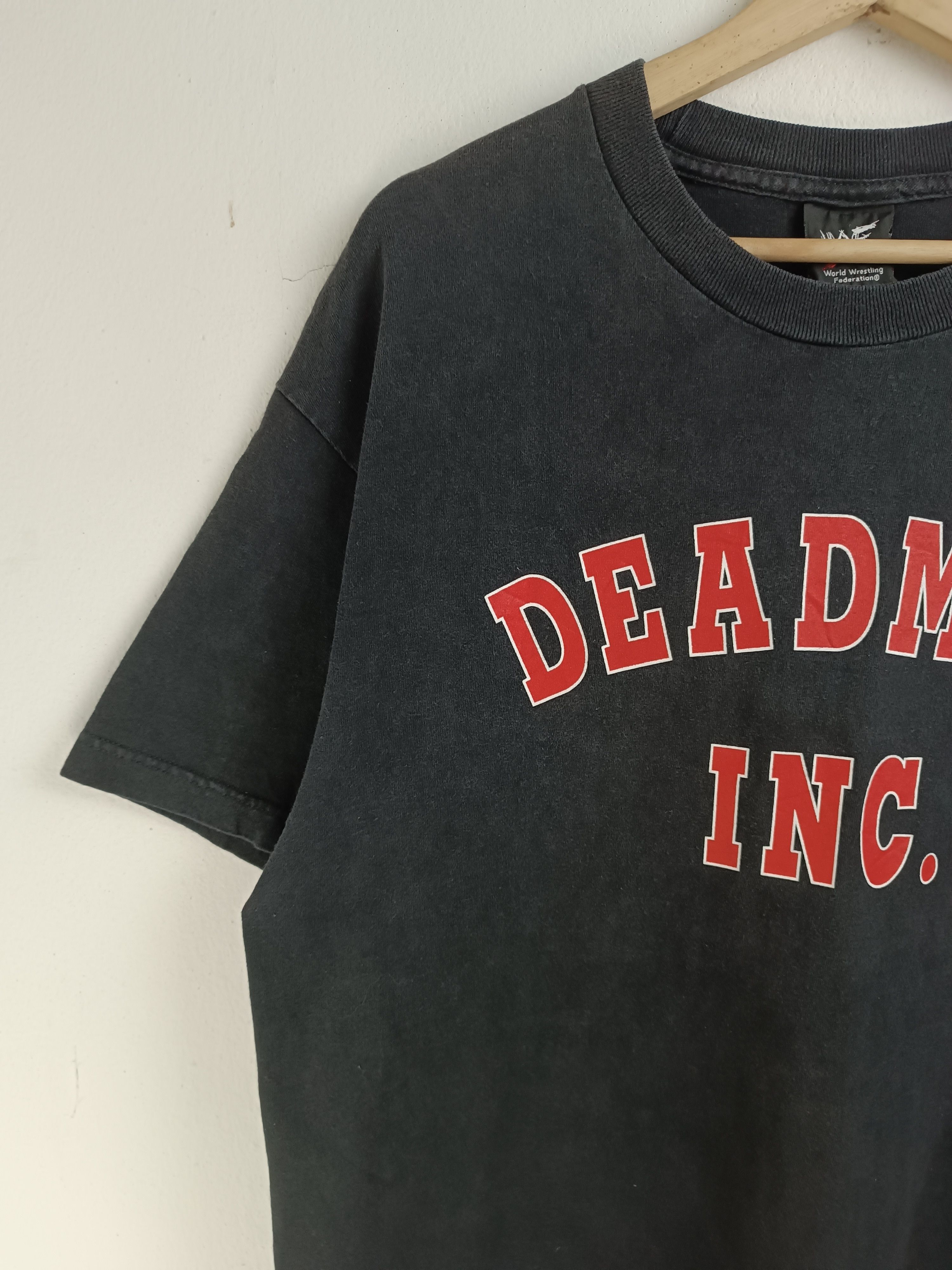 WWE VINTAGE 2000s DEADMAN INC THE UNDERTAKER FADED WWF WWE TEE Size US L / EU 52-54 / 3 - 5 Thumbnail