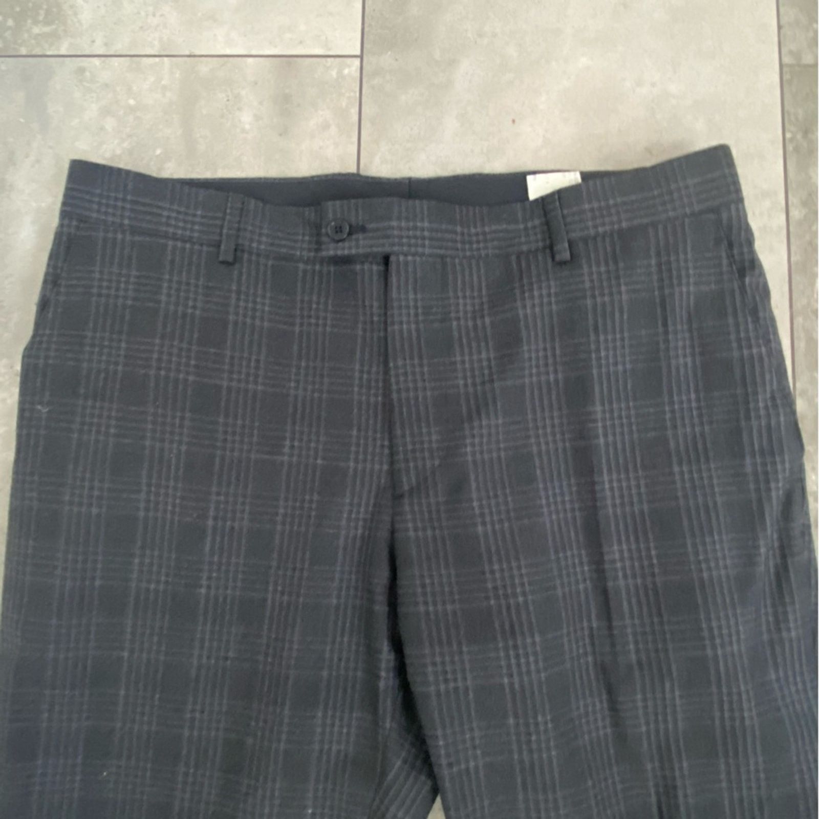 John Varvatos John Varvatos gray black plaid wool 2 piece suit 52R Size 52R - 14 Thumbnail
