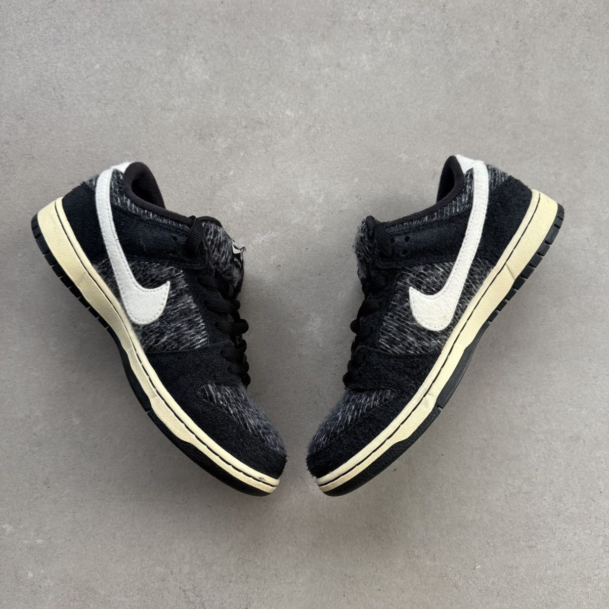 Nike SB Nike SB Dunk Low Warmth Pack 685174-005 Size US 9.5 / EU 42-43 - 2 Thumbnail