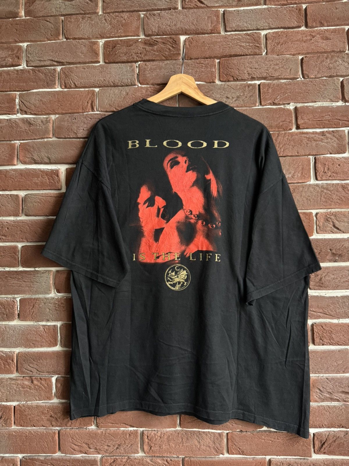 Band Tees × Vintage 1996 Cradle of Filth Vempire Blood is the life 90s Band Tee Size US XL / EU 56 / 4 - 2 Thumbnail