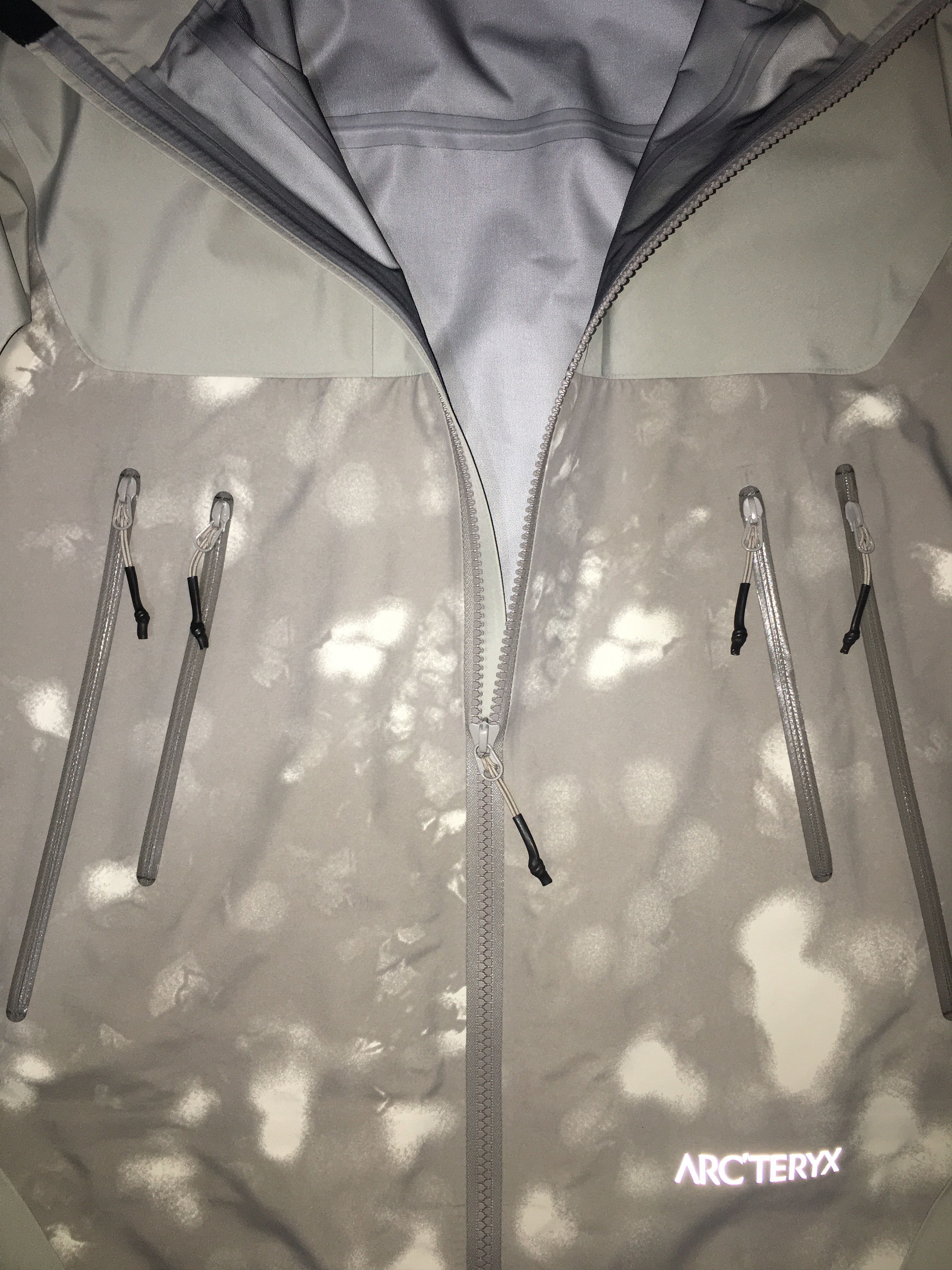 Arc'teryx × Goretex System_A Stonle Komorebi GTX Jacket Salt Flats Size US S / EU 44-46 / 1 - 3 Thumbnail