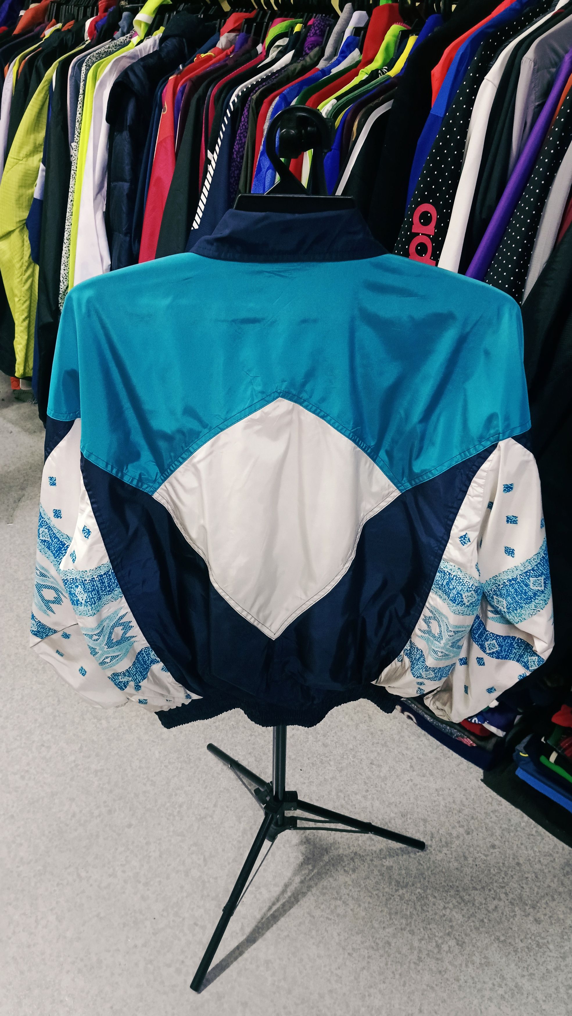 Sergio Tacchini × Vintage Vintage Sergio Tacchini Light Jacket Size US M / EU 48-50 / 2 - 2 Thumbnail