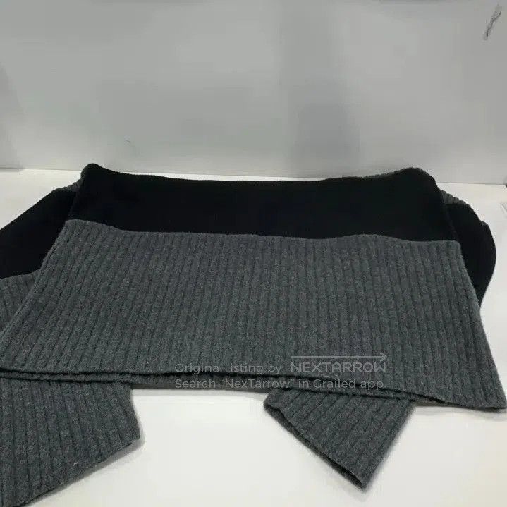 Balenciaga Balenciaga FW21 Logo Knitted Pullover Sweater. Size US S / EU 44-46 / 1 - 8 Thumbnail