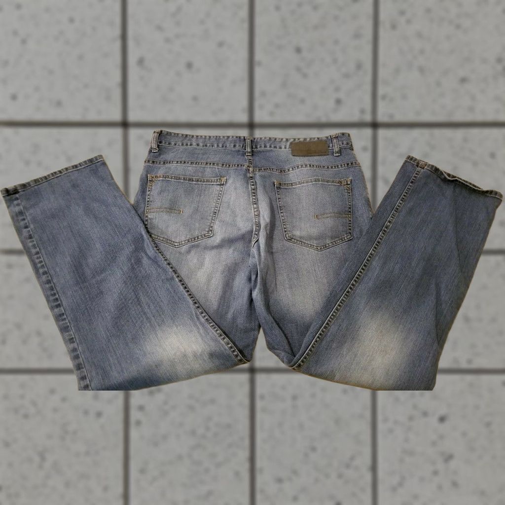 Calvin Klein Calvin Klein Jeans Mens 36x32 Denim Straight Blue Jeans 36x32 Regular Mens Blue Slim? Size US 36 / EU 52 - 1 Thumbnail