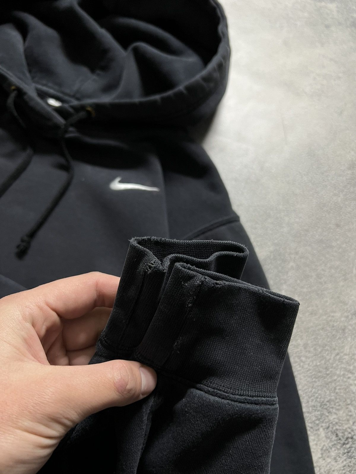 Nike × Vintage Vintage Y2k Nike 🖤 Faded Mini Swoosh Blank Basic Hoodie Size US S / EU 44-46 / 1 - 10 Thumbnail