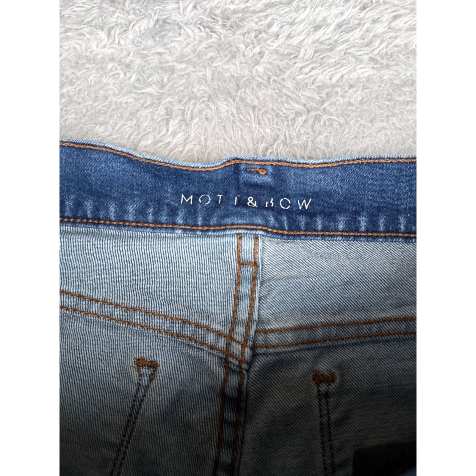 Mott & Bow Mott & Bow Jeans Juniors 3 Blue Denim Boyfriend Skinny Mid Rise 28x30 Jeans Womens Size 26" / US 2 / IT 38 - 6 Thumbnail