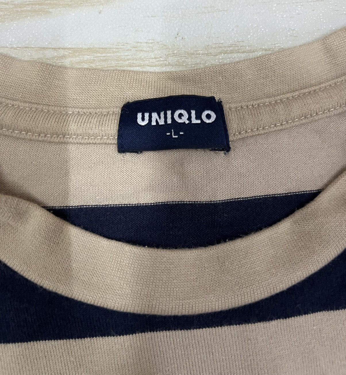 Uniqlo Uniqlo Striped Navy Blue And Beige Cotton T-shirt Size US M / EU 48-50 / 2 - 3 Thumbnail