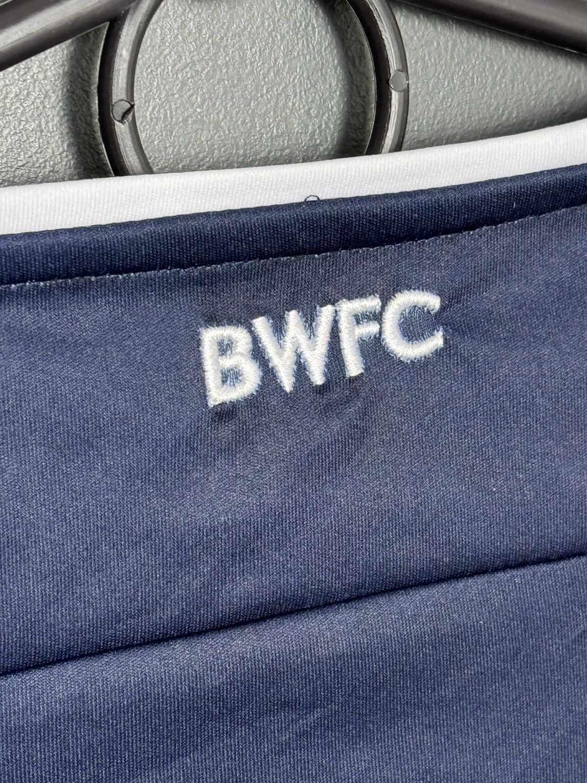 Macron Bolton 20/21 Away Football Jersey Size US XL / EU 56 / 4 - 4 Thumbnail
