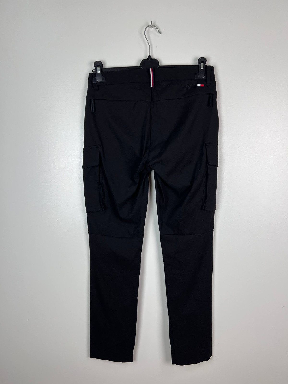 Tommy Hilfiger Tommy Hilfiger luxury cargo pants size 30 Size US 30 / EU 46 - 2 Thumbnail