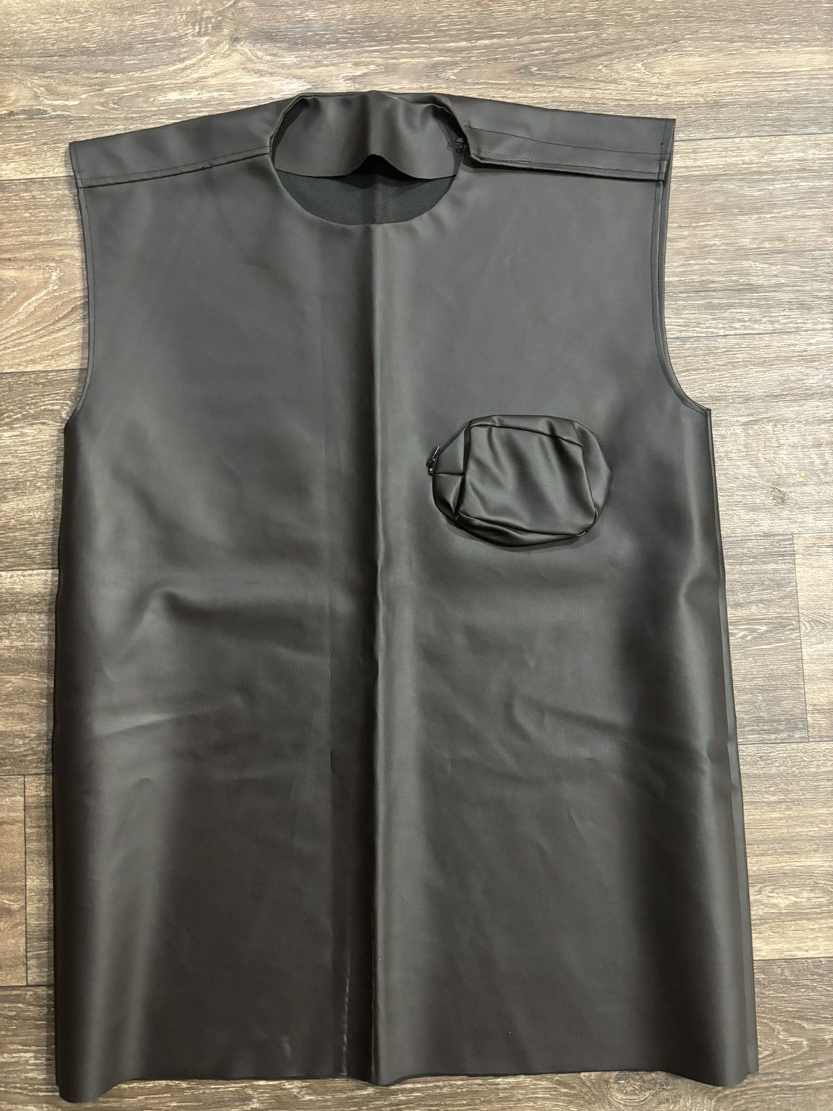 image of L’Art De Vivre Spécial Faux Tee in Brown, Men's (Size Large)
