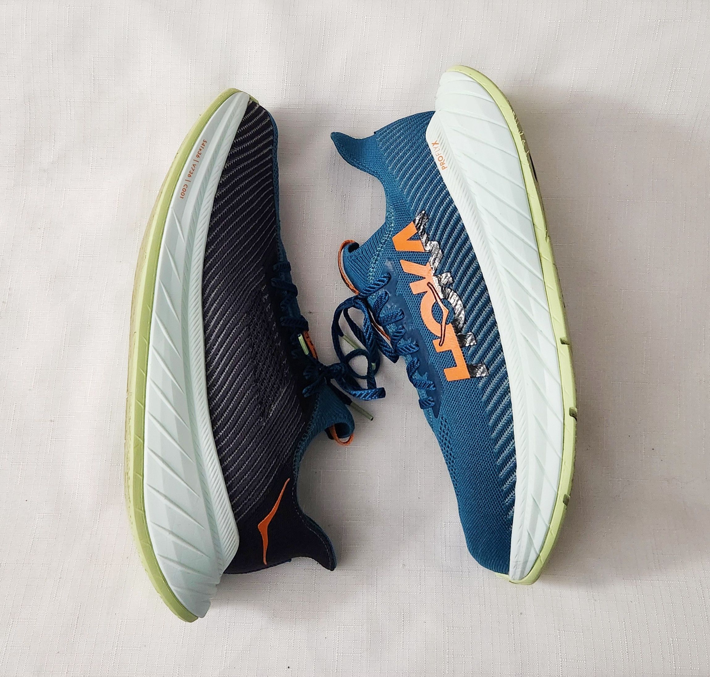 Hoka Hoka One One Carbon X 3 multicolor 13 Running Shoes 1123192 Size US 13 / EU 46 - 8 Thumbnail