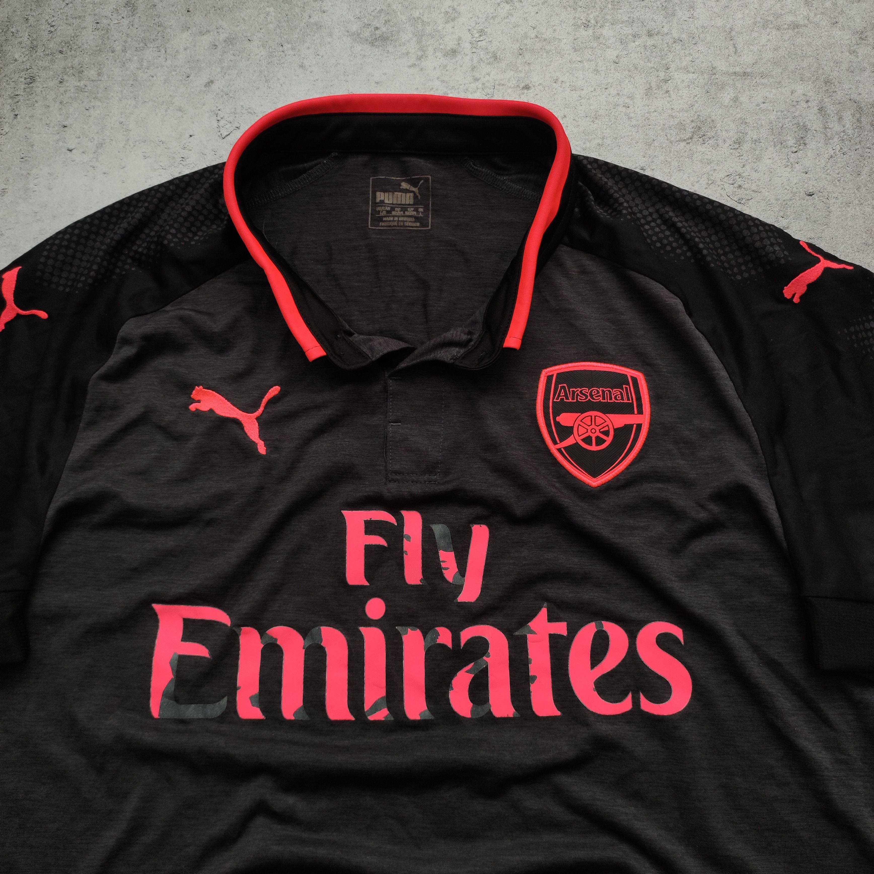 Vintage RARE 2017/18 Arsenal London #9 Lacazette 3th Third Jersey Size US L / EU 52-54 / 3 - 5 Thumbnail