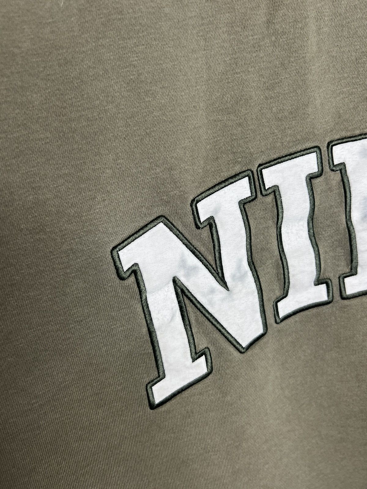 Other Vintage Nike Big Logo Sweatshirt Pullover Jumper Y2K Hype Size US L / EU 52-54 / 3 - 6 Thumbnail