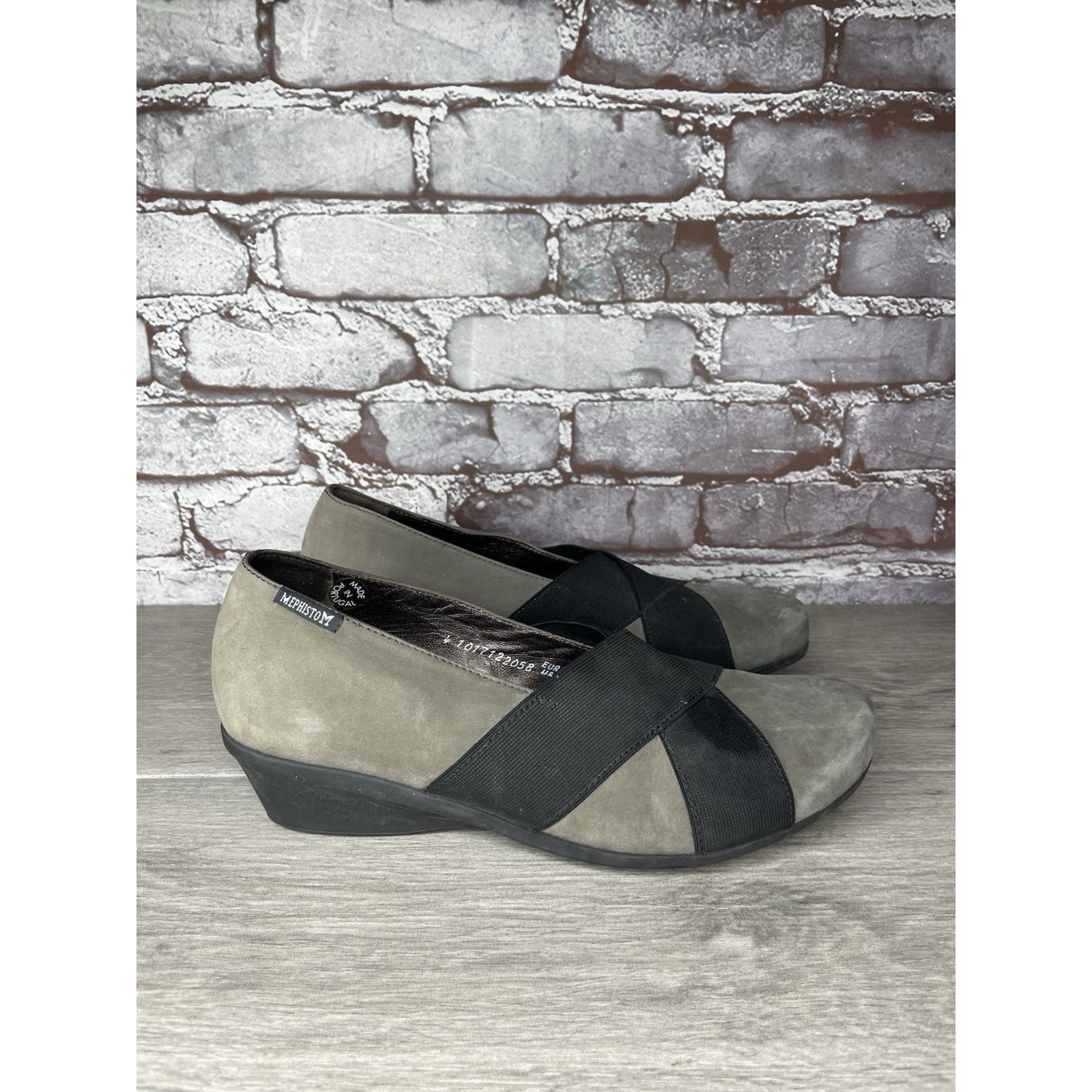 Mephisto Mephisto Aline Gray Nubuck Leather Black Strap Wedge Shoes W Size US 8.5 / IT 38.5 - 13 Thumbnail