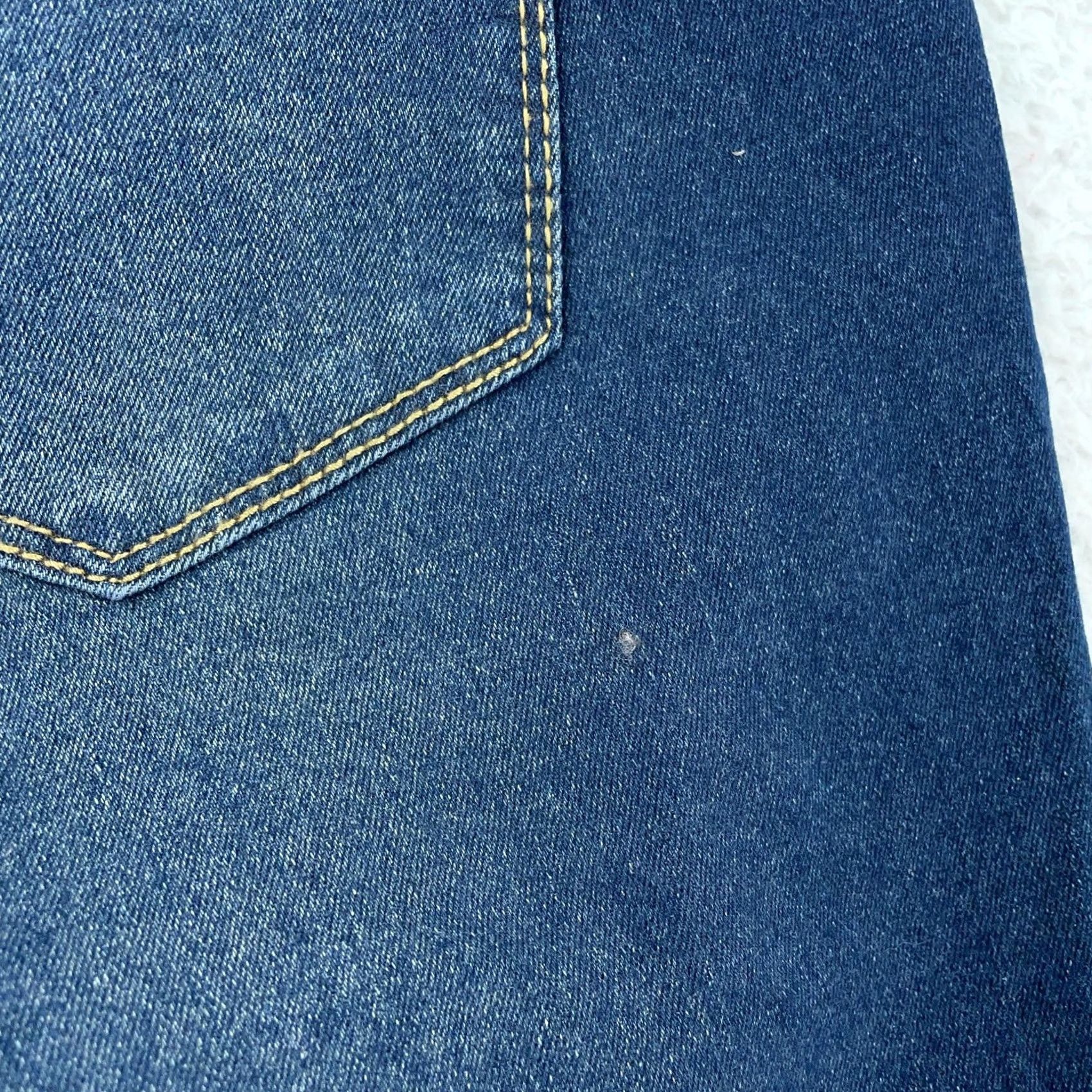 Vintage BloomChic Jeans Womens 14 Dark Wash Bootcut Stretch Denim Zip Fly 34x29 Blue Jeans Womens Bootscut Stretch Denim Zip Fly 34x29 Size 36" / US 14 / IT 50 - 5 Thumbnail