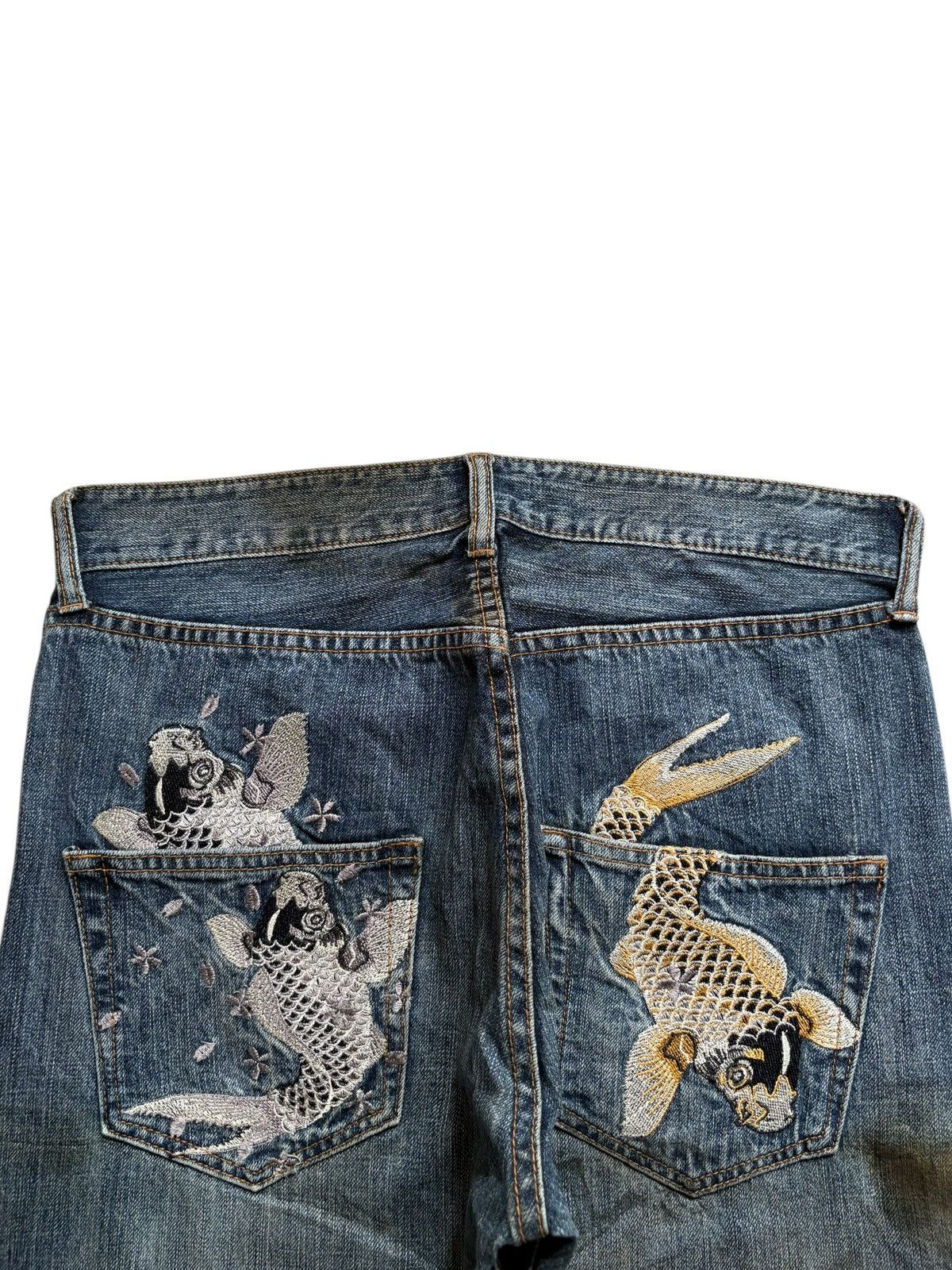 Japanese Brand Vintage Japanese Brand Sugoi Koi Fish Embroidered Baggy Jean Size US 32 / EU 48 - 8 Thumbnail