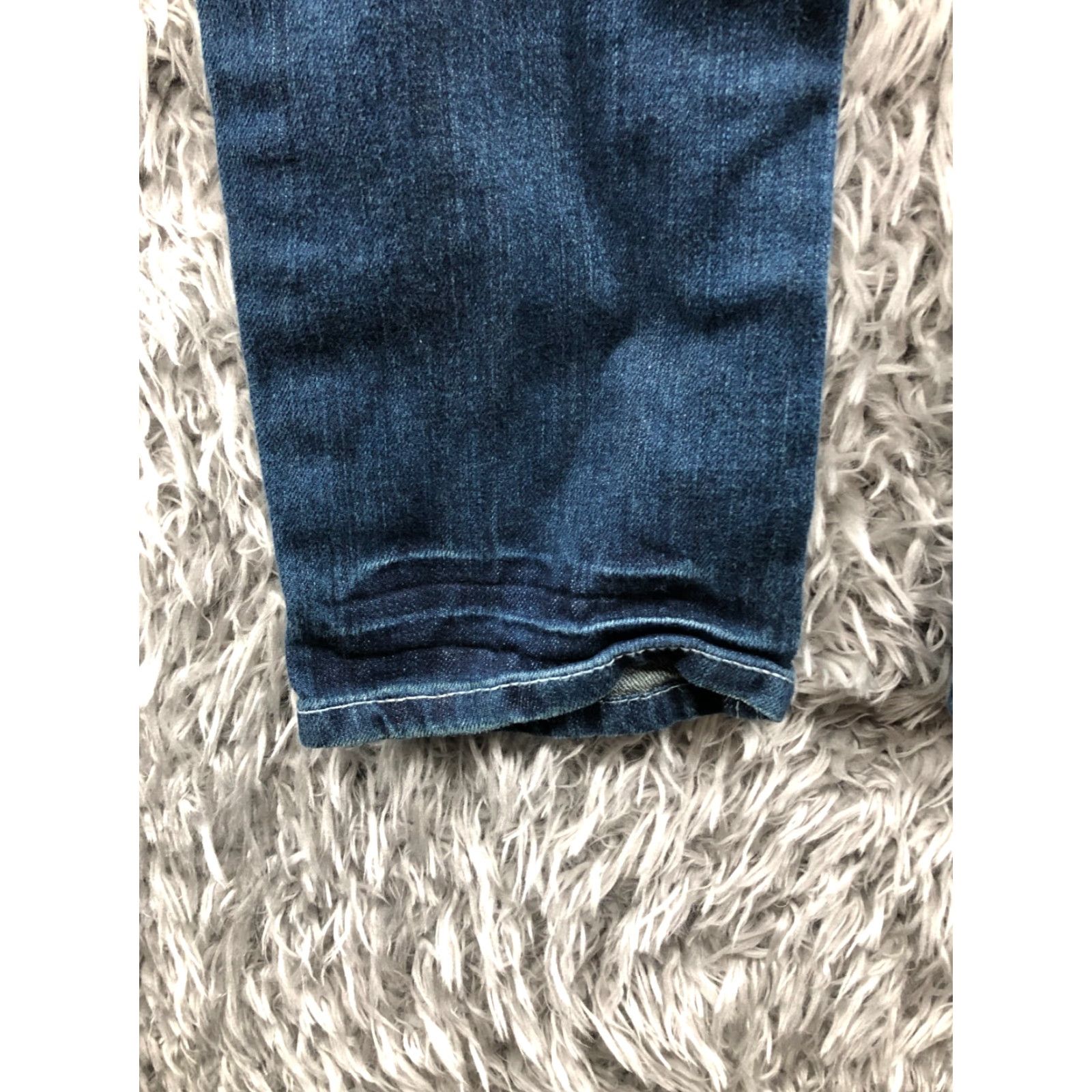 Denime Mudd Jeans Straight 3 Juniors Low Rise Medium Wash Blue Denim - Size 3, Regular, 26-28 Inferior? Size 26" / US 2 / IT 38 - 7 Thumbnail