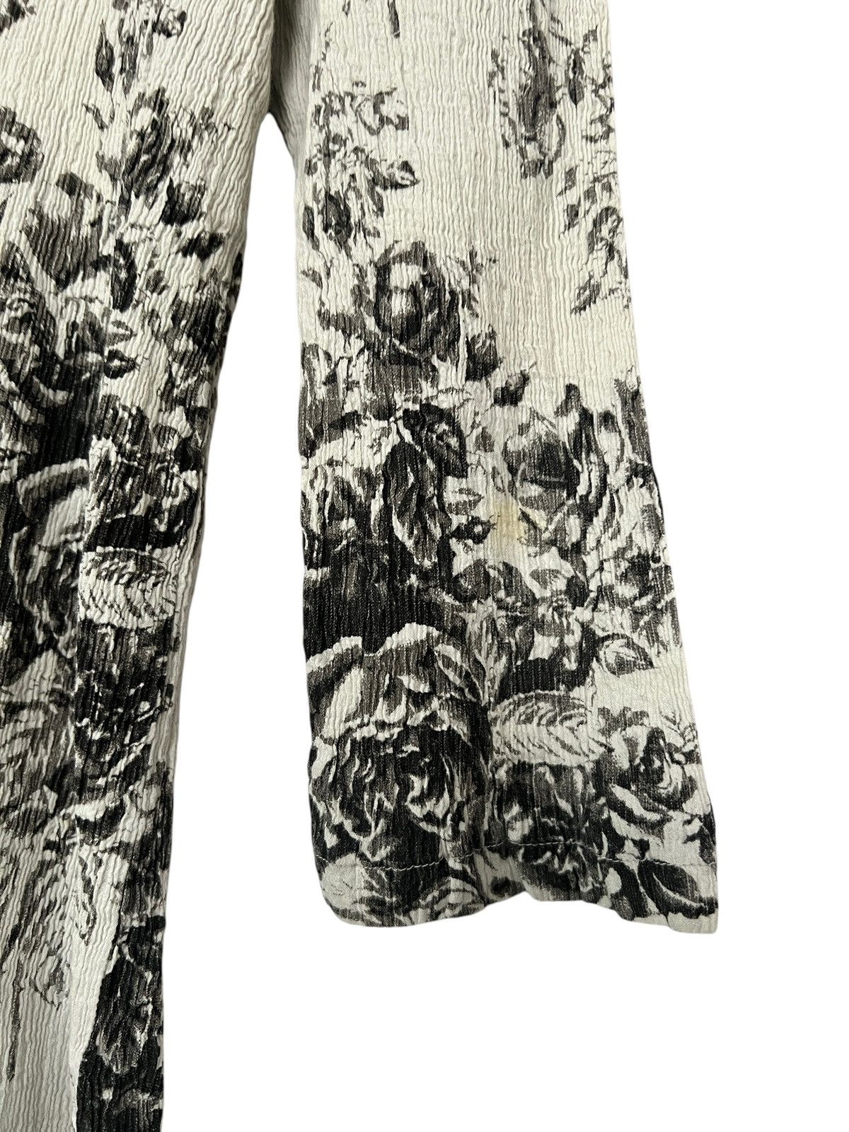 Issey Miyake Tsumori Chisato Pleated Floral Motif Button Up Shirt Size XS / US 0-2 / IT 36-38 - 8 Thumbnail