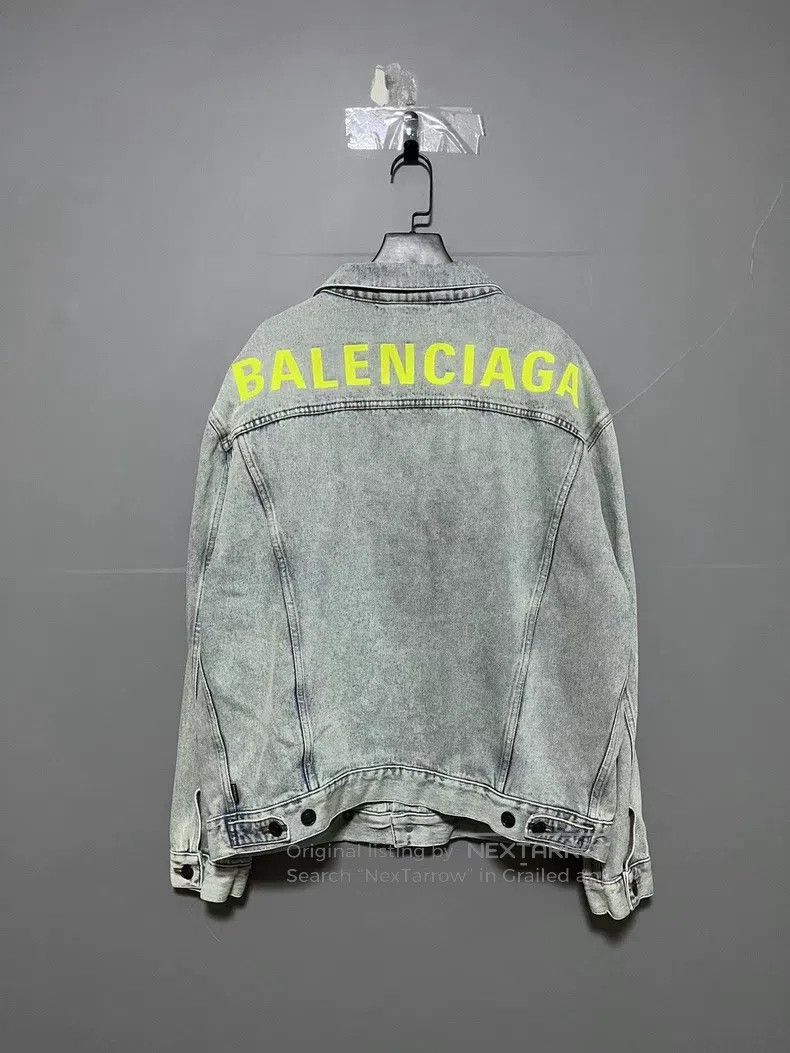 Balenciaga Balenciaga Back embroidery logo denim jacket Size US L / EU 52-54 / 3 - 2 Thumbnail