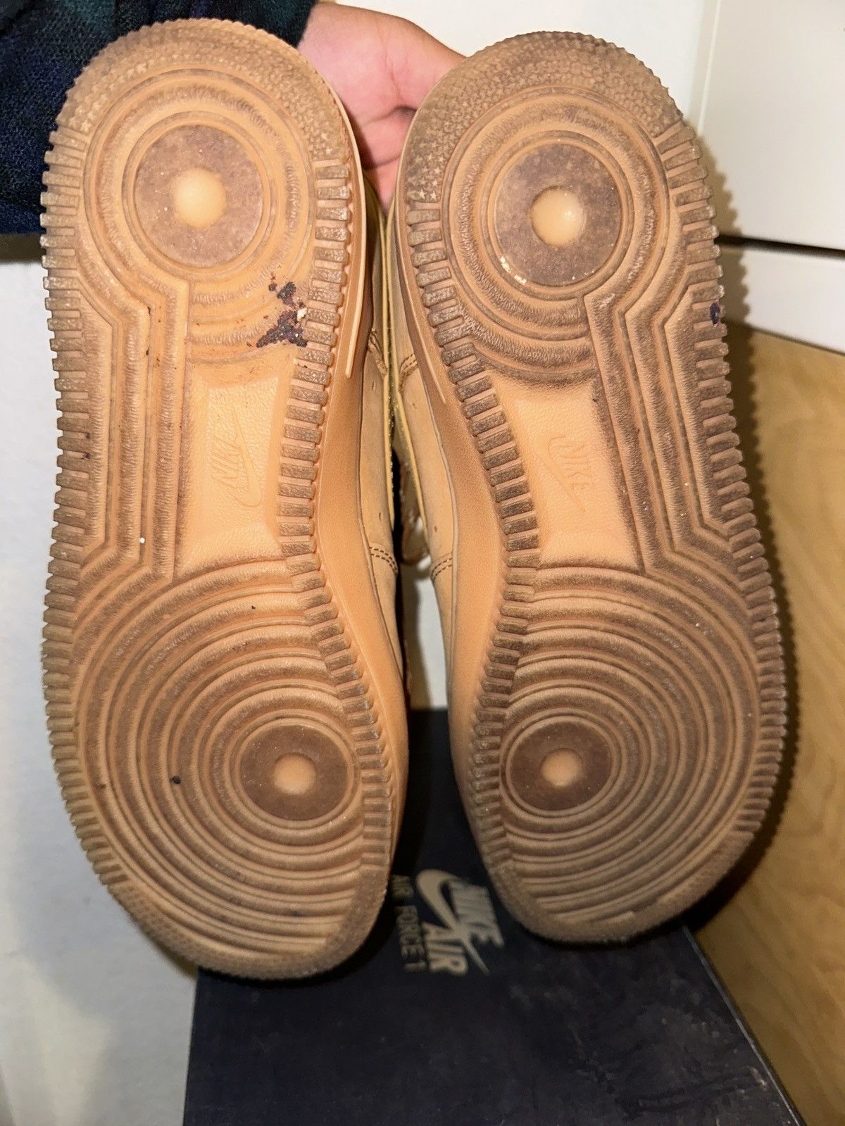 Nike Wheat Airforce 1 Size US 8 / EU 41 - 6 Thumbnail