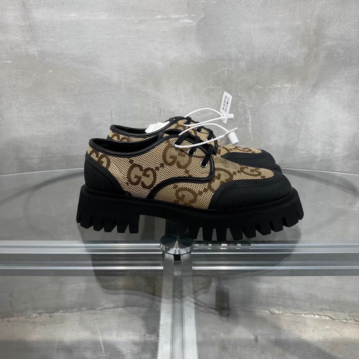 Gucci Gucci Beige GG monogram colorblock sneakers Women's 36.5 Size US 5.5 / IT 35.5 - 4 Thumbnail