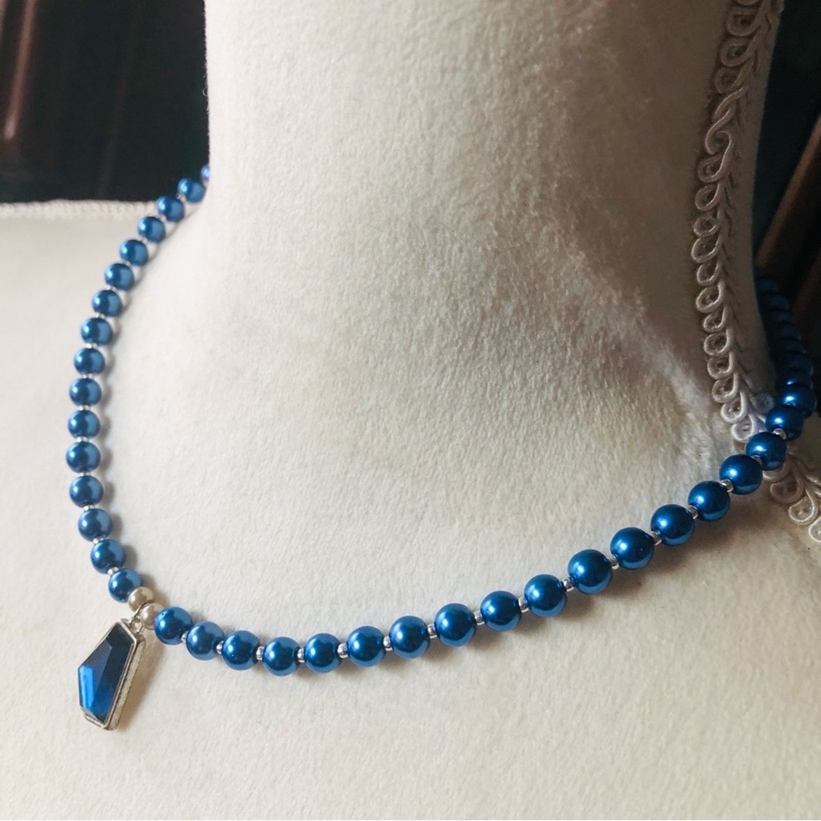 Handmade Handcrafted repurpose blue geometric glass Pearl necklace Size ONE SIZE - 4 Thumbnail